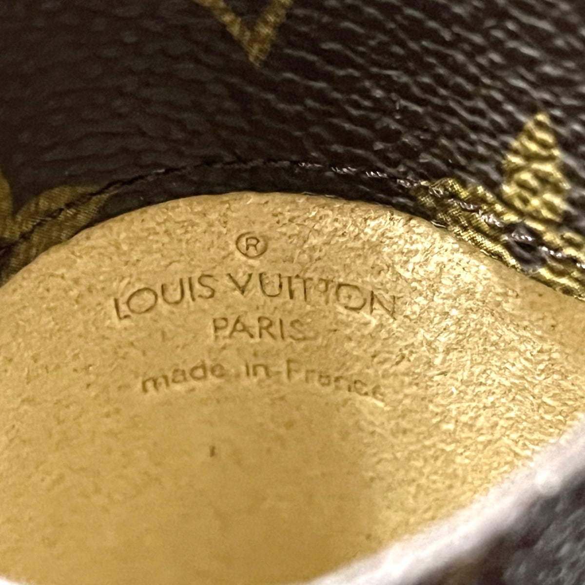 Louis Vuitton Etui À Lunettes Canvas Wallet ()