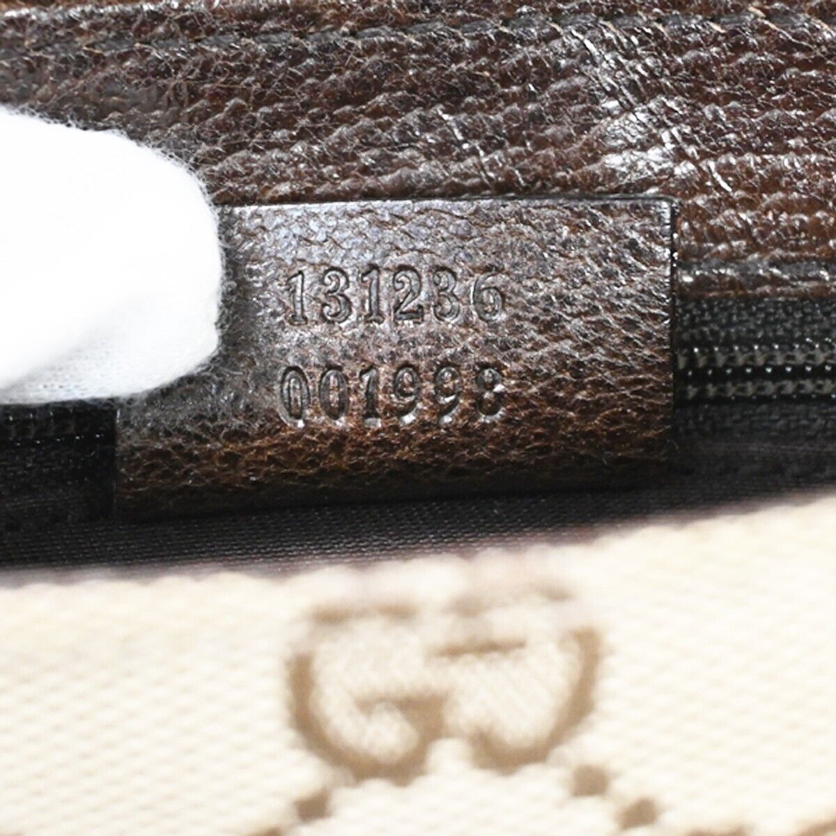 Gucci Gg Supreme Canvas Shoulder Bag