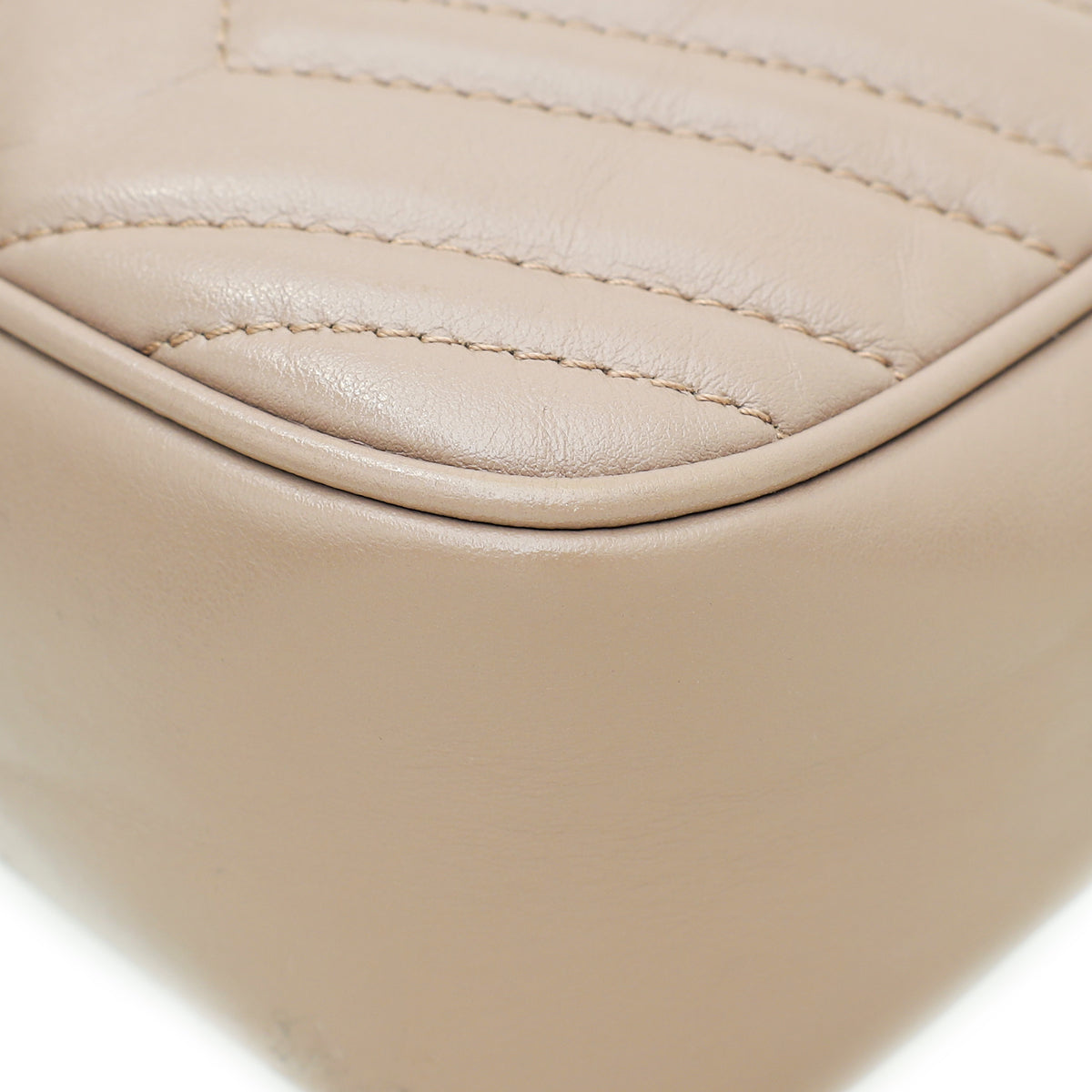 Gucci Dusty Gg Marmont Small Camera Shoulder Bag
