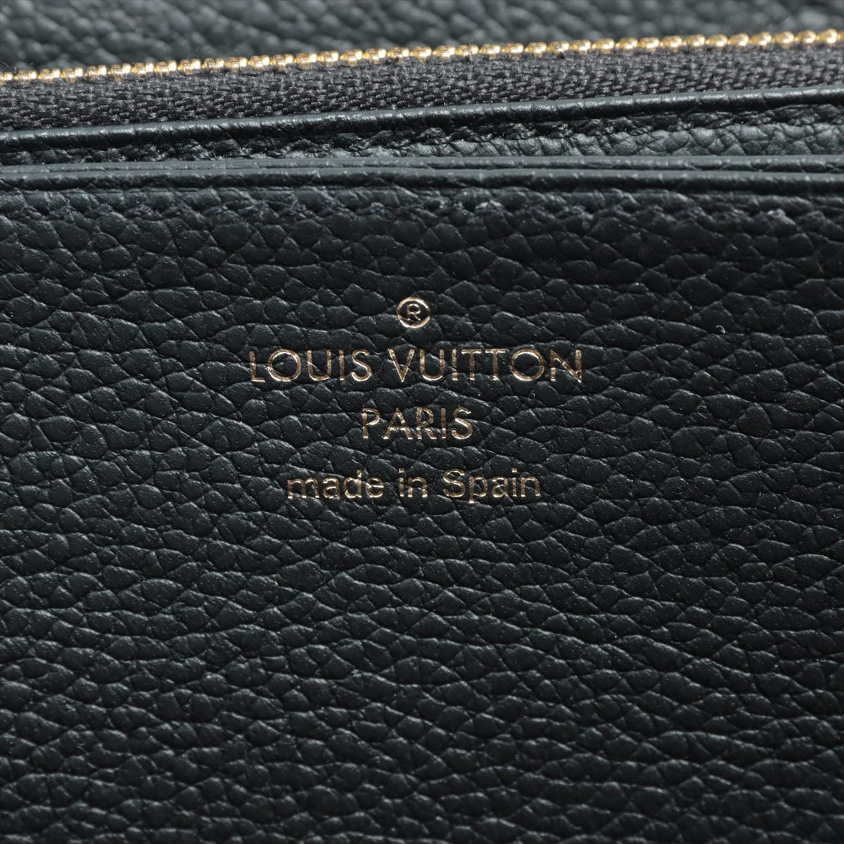 Louis Vuitton Implant Wallet M61864 Noneir Round Zip Wallet