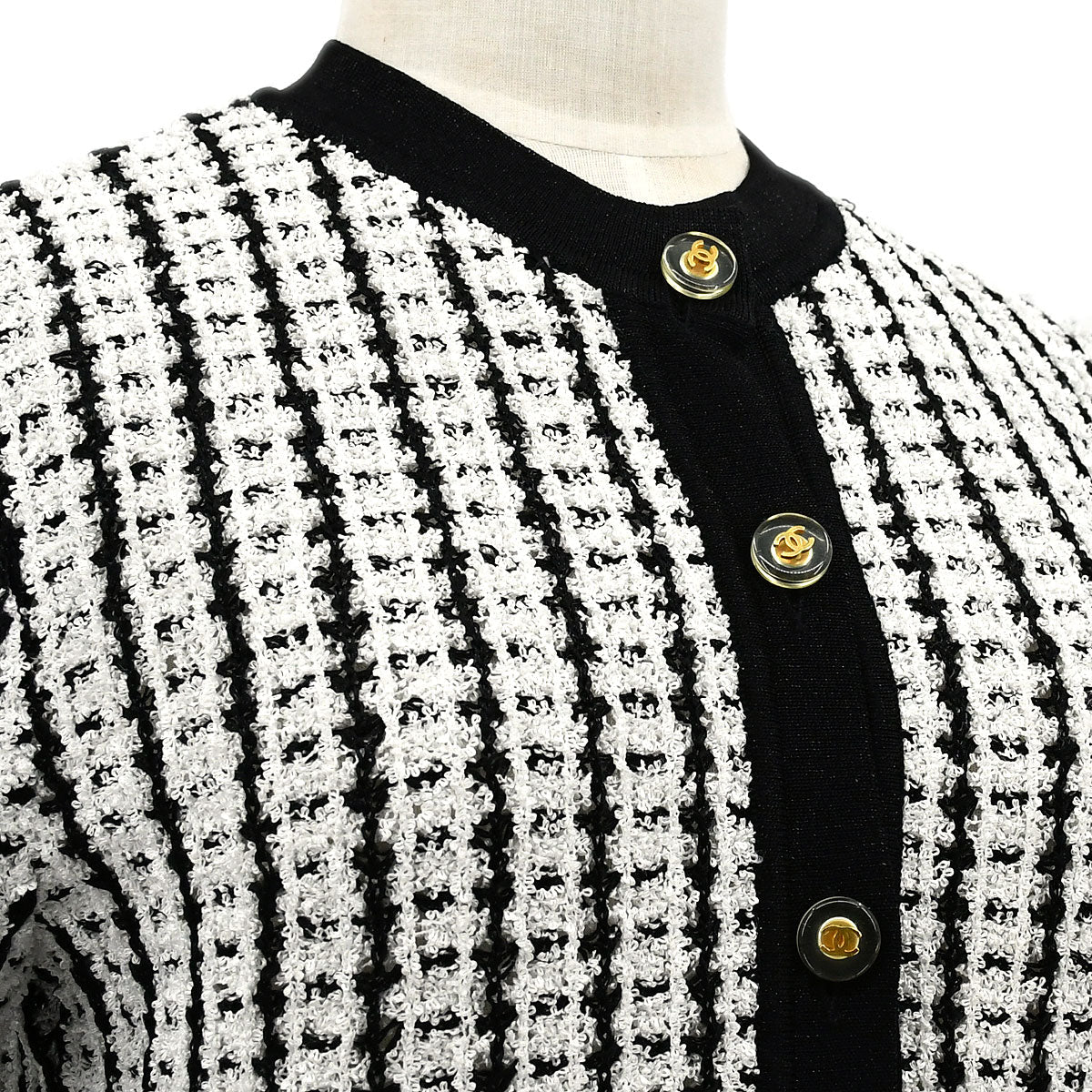Luxury Chanel 1997 Spring short-sleeved tweed cardigan #42