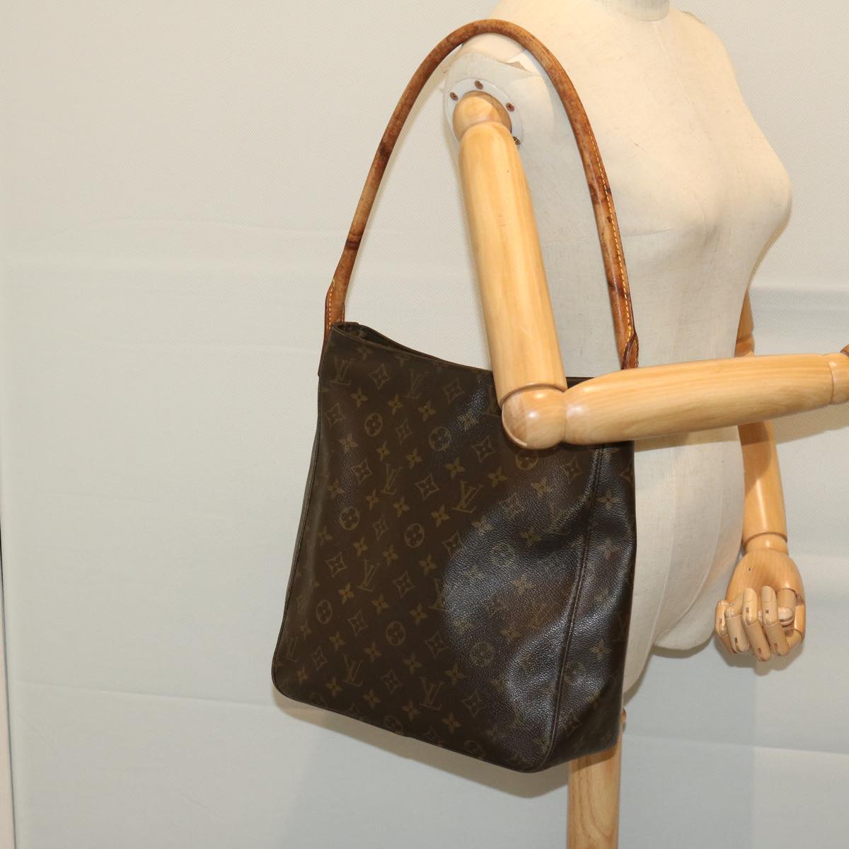 LOUIS VUITTON Monogram Looping GM Shoulder Bag M51145 LV bs12065
