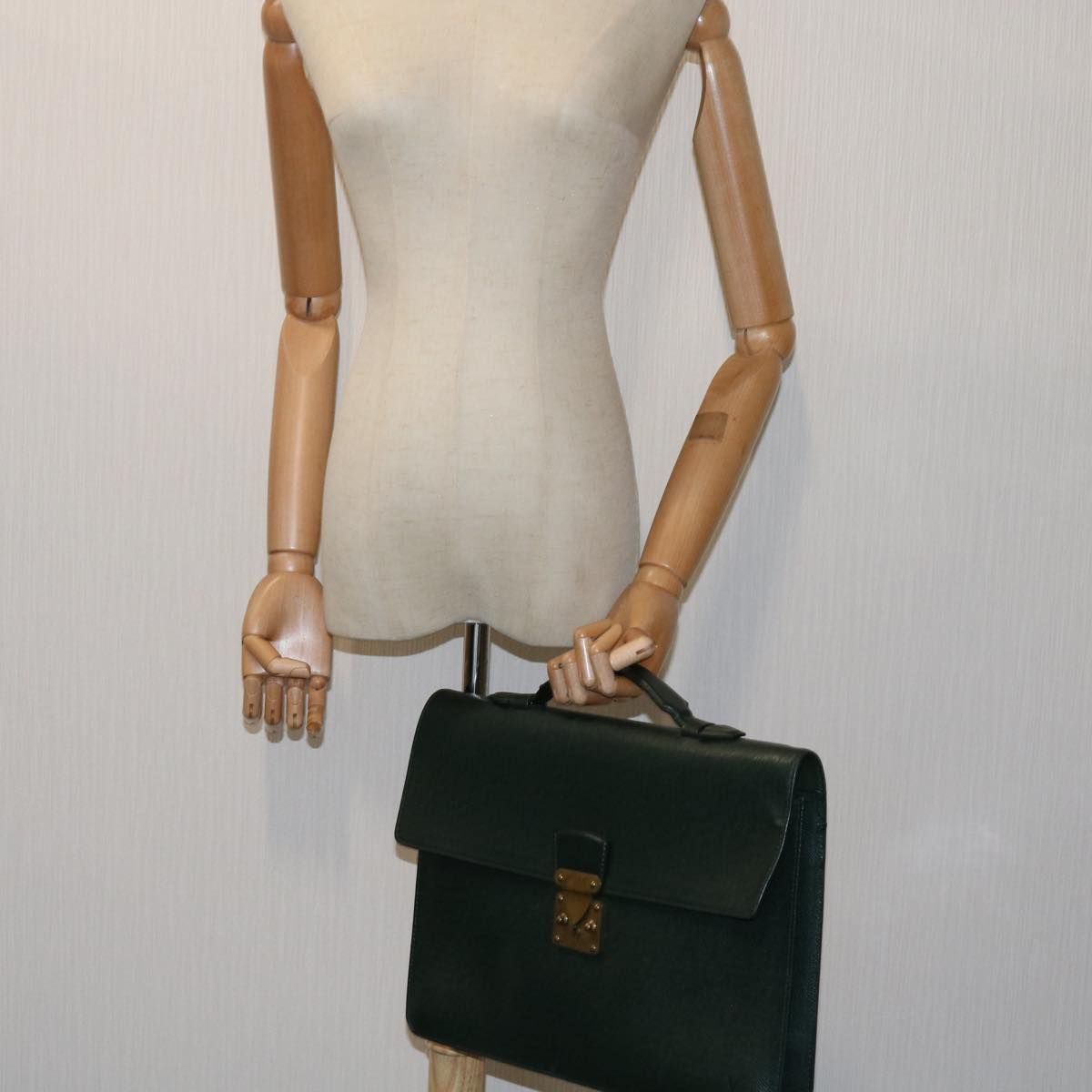 LOUIS VUITTON Taiga Serviette Kourad Business Bag Epicea M30074 LV bs13075