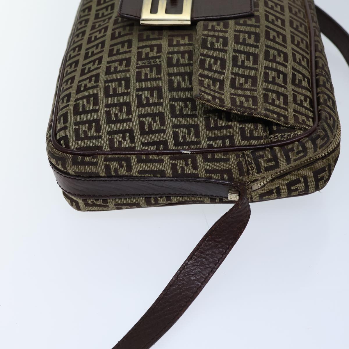 Luxury Fendi Zucchino Canvas Shoulder Bag Beigebs13695