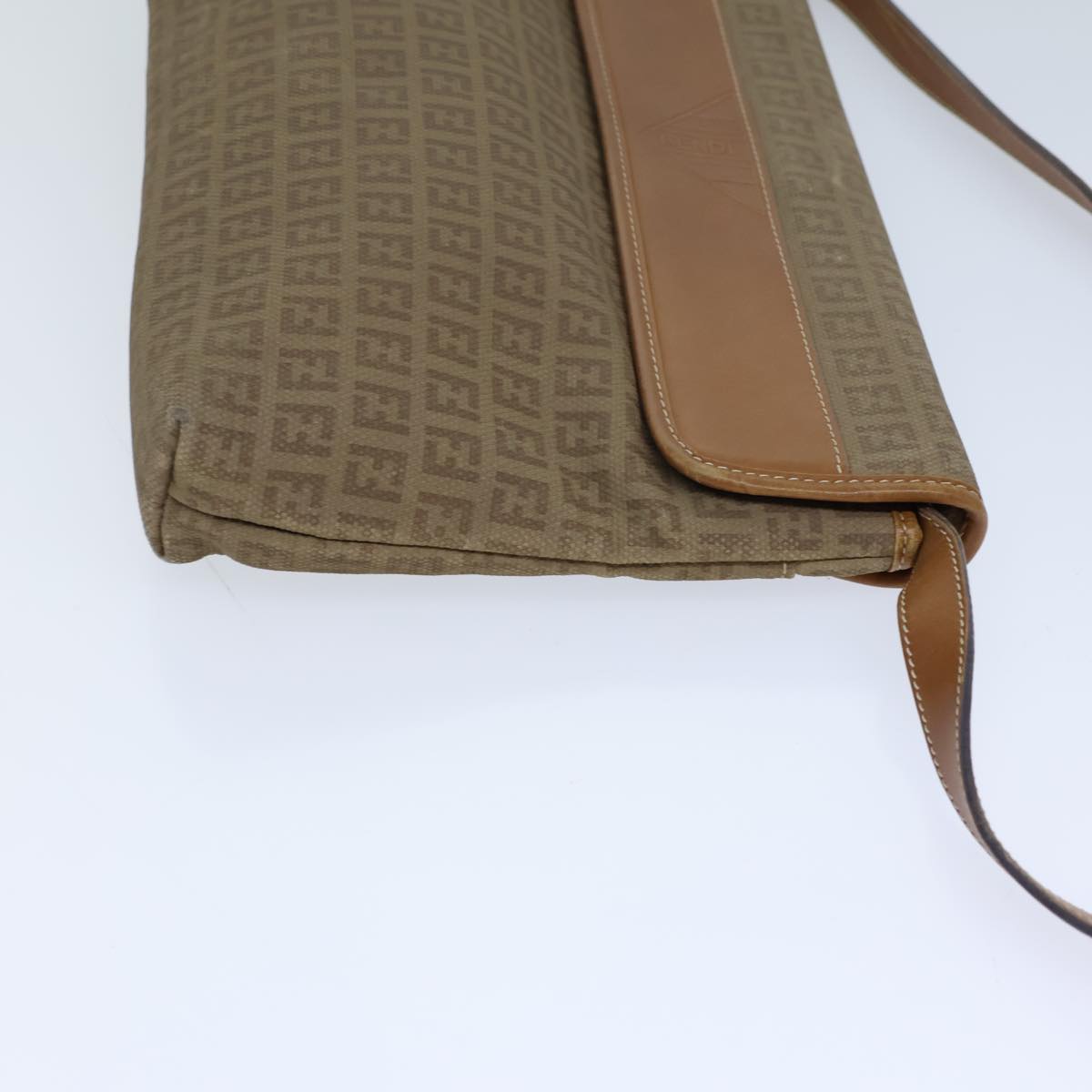 Luxury Fendi Zucchino Canvas Shoulder Bag Beigebs13716