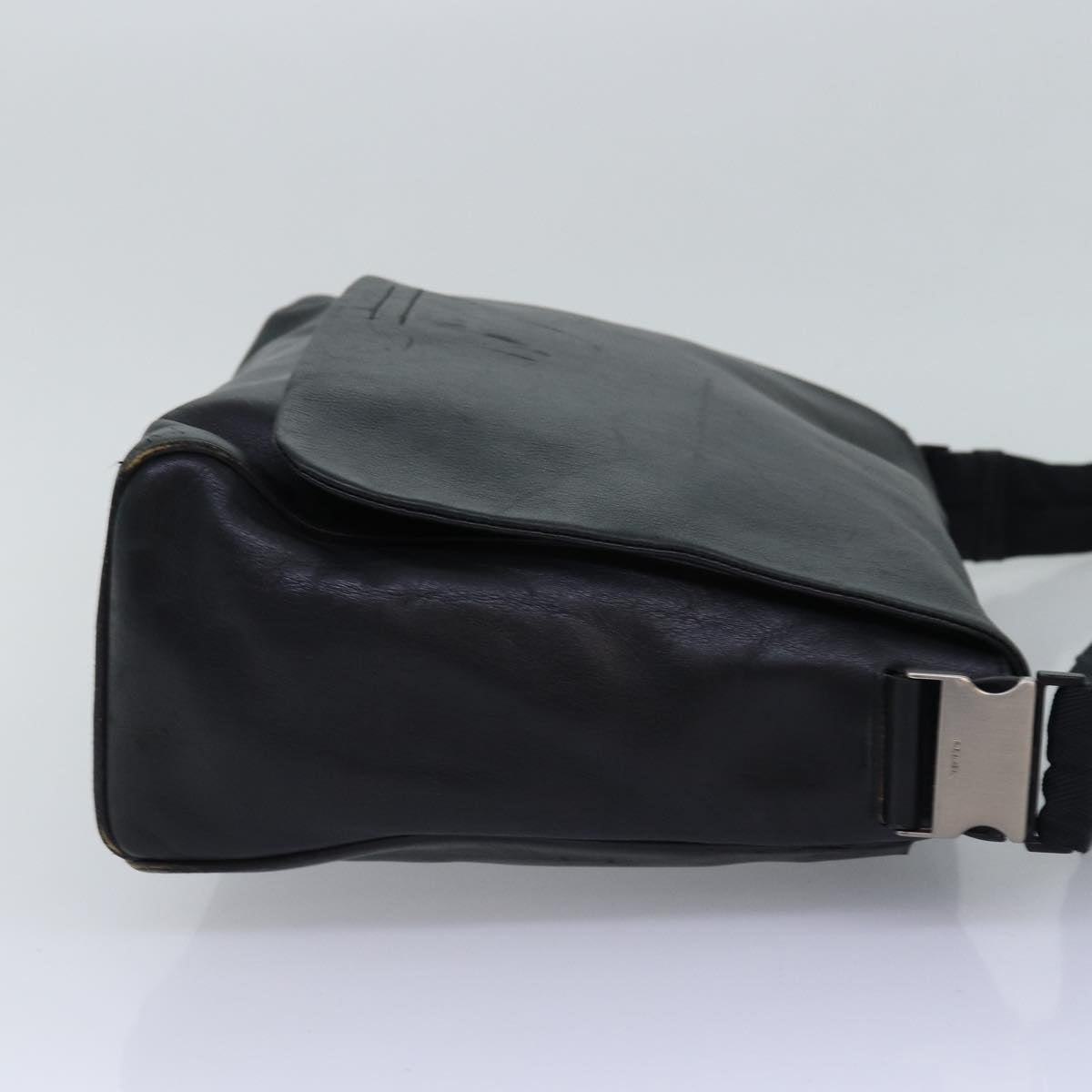 Luxury PradaShoulder Bag Leather Black bs14610