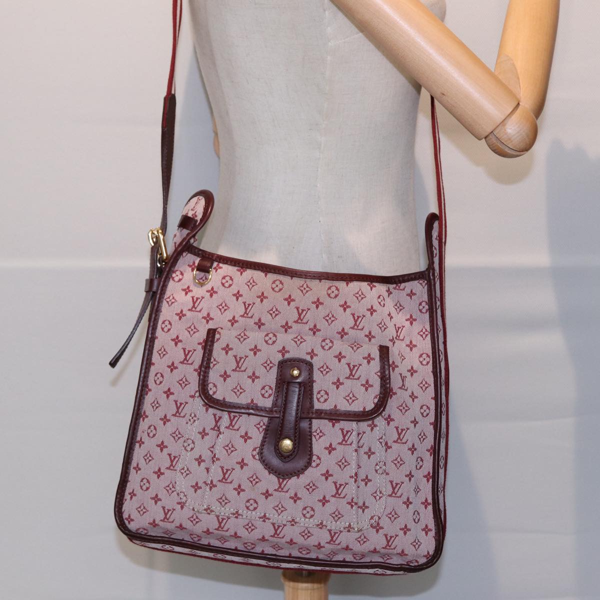 LOUIS VUITTON Monogram Mini Besace Mary Kate Bag Red M92321 LV bs17037