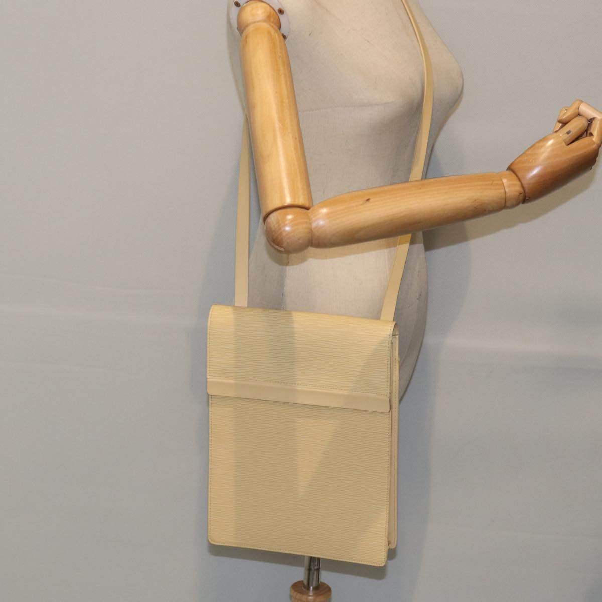 LOUIS VUITTON Epi Ramatuelle Shoulder Bag Cream Vanilla M5247A LV bs17538