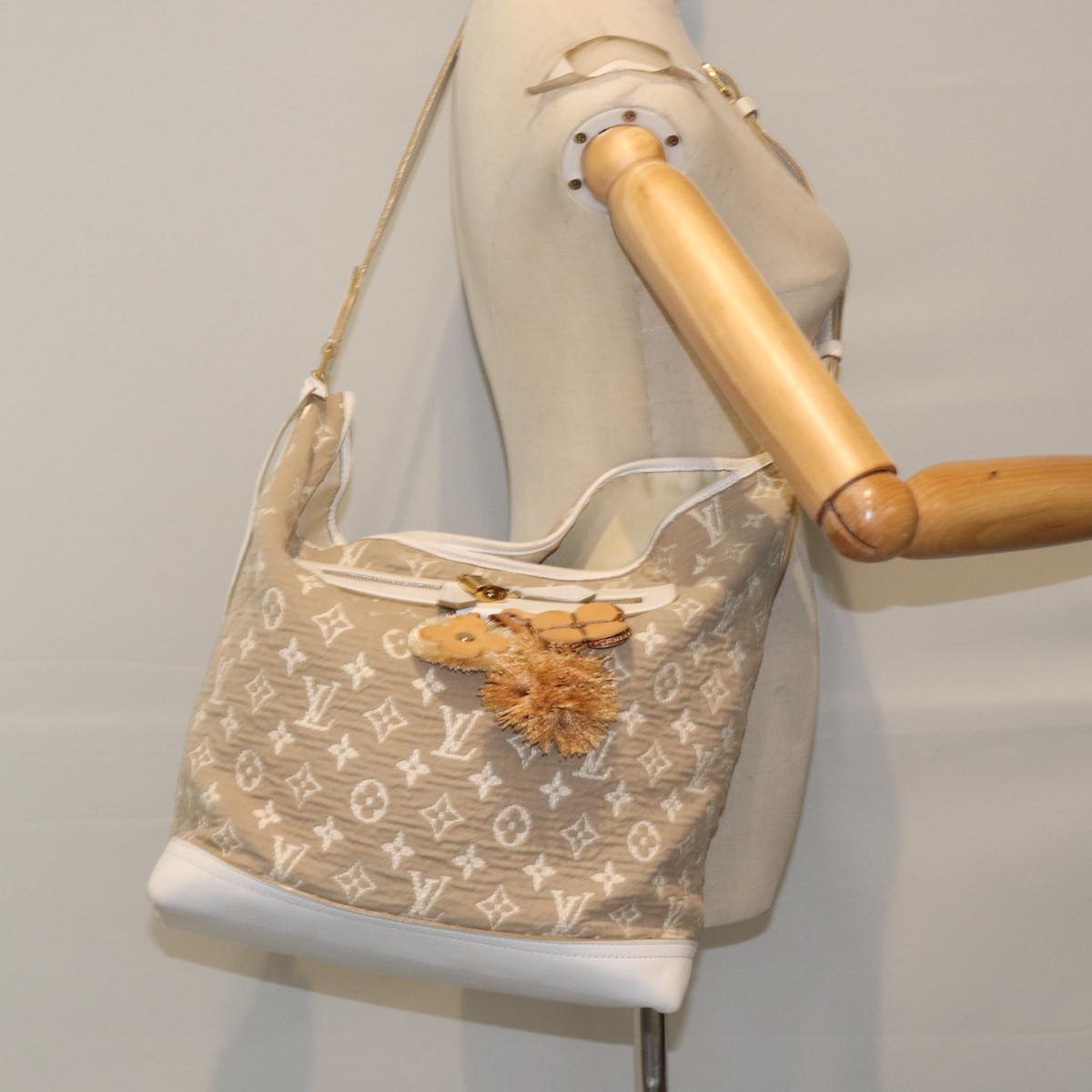 LOUIS VUITTON Monogram Sabia Buzzus PM Bag Beige Bron M93499 LV bs17619