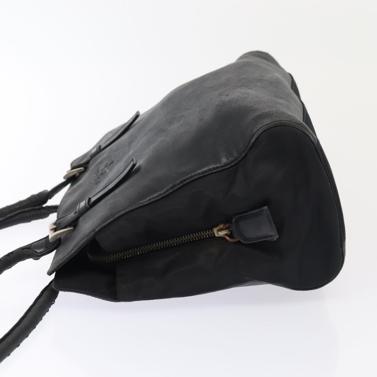 Luxury Prada Shoulder Bag Leather Black Silver bs17651