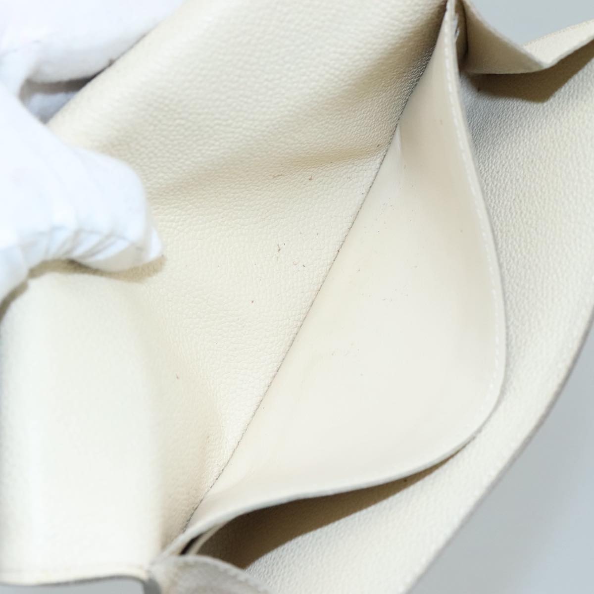 LOUIS VUITTON Empreinte Portefeuille Curieuse Wallet White M60301 bs21775