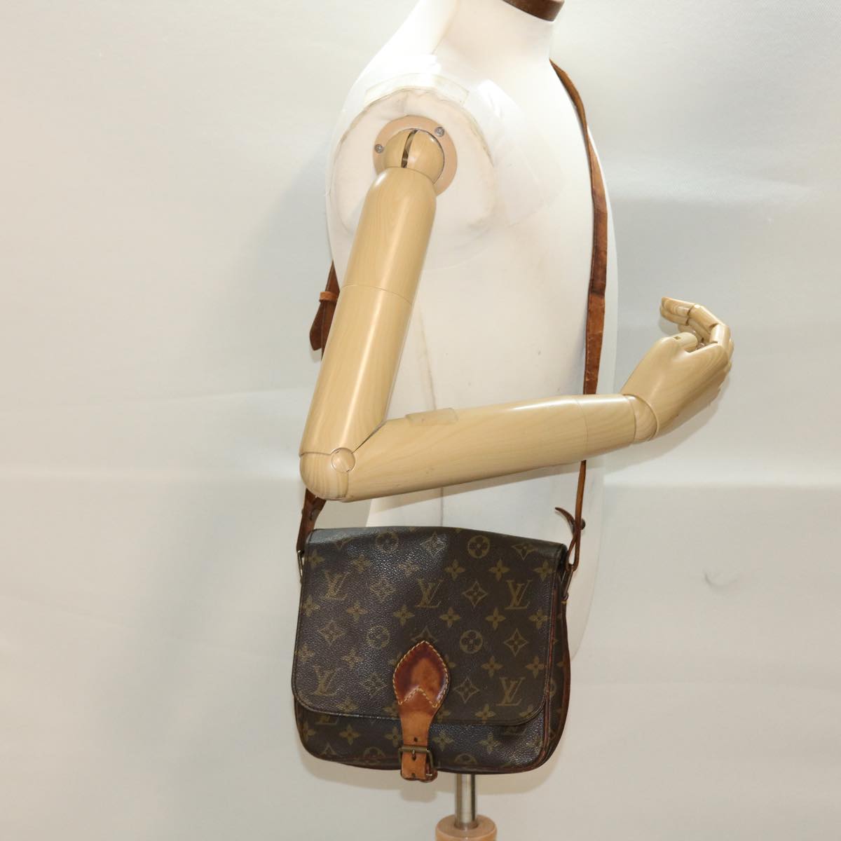 LOUIS VUITTON Monogram Cartouchiere MM Shoulder Bag M51253 LV bs5924