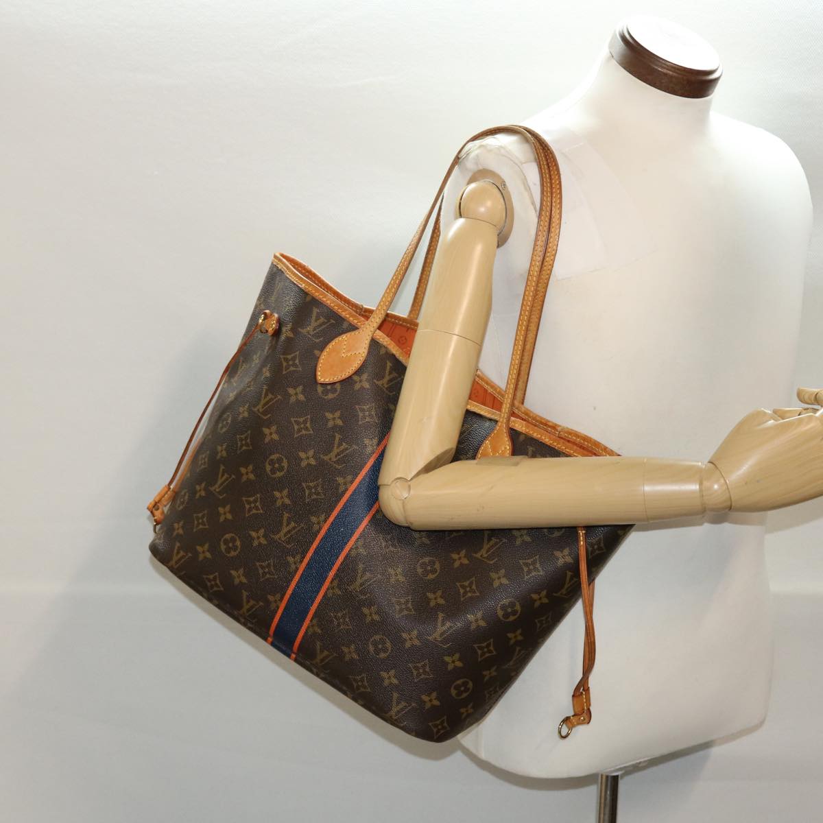 LOUIS VUITTON Monogram Neverfull MM Tote Bag Navy Orange M40156 LV bs6330