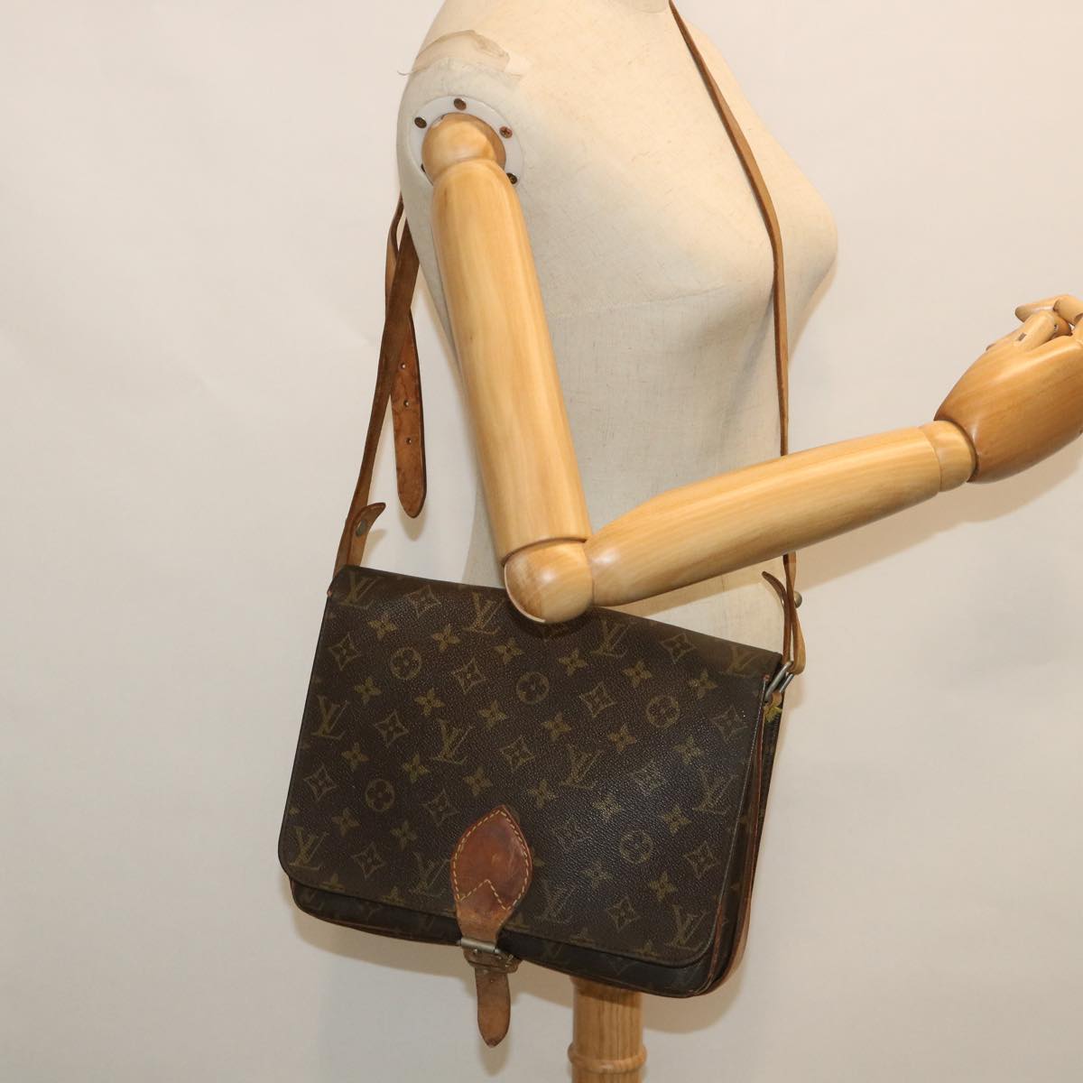 LOUIS VUITTON Monogram Cartouchiere GM Shoulder Bag M51252 LV bs8462