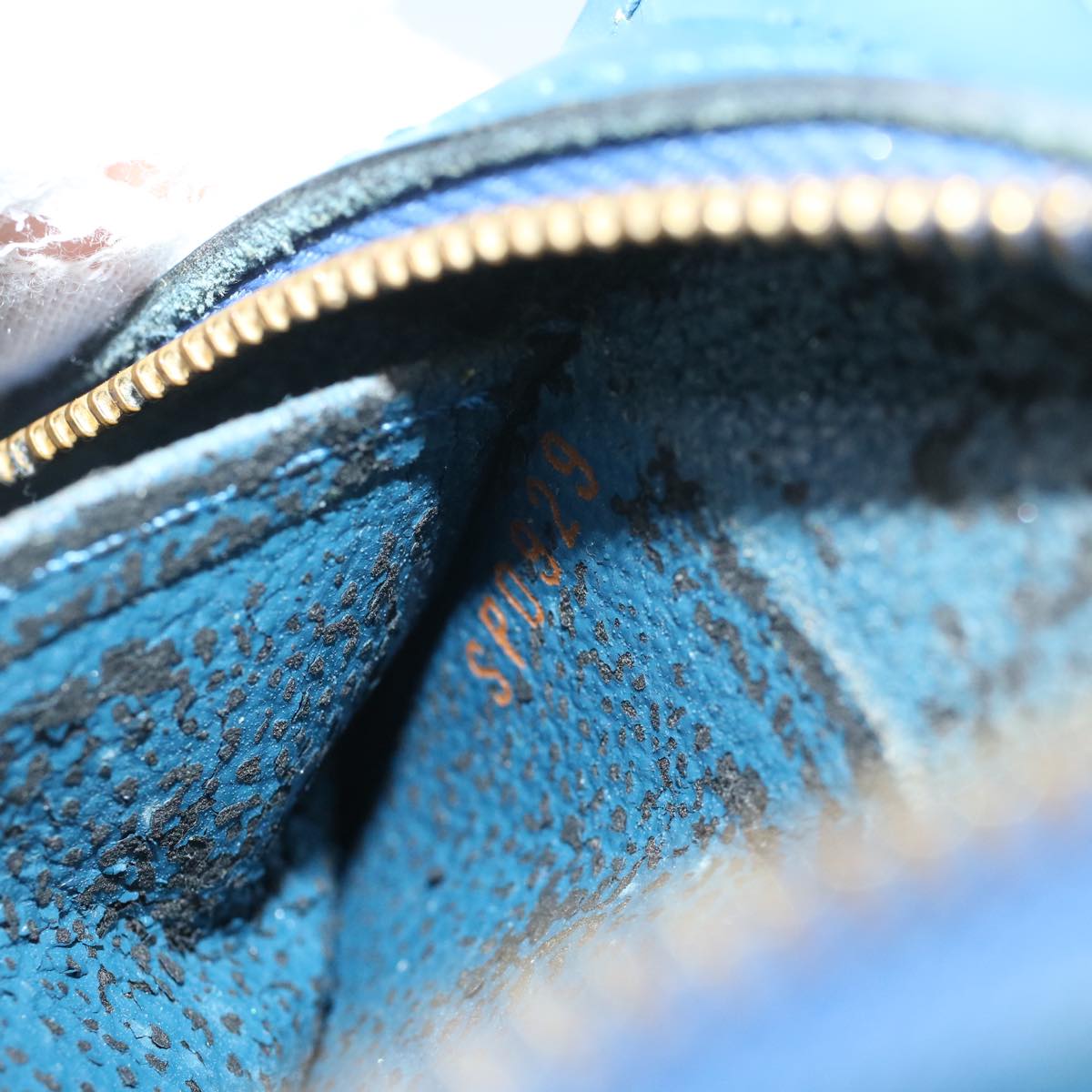 LOUIS VUITTON Epi Dauphine PM Pouch Blue M48445 LV bs8651