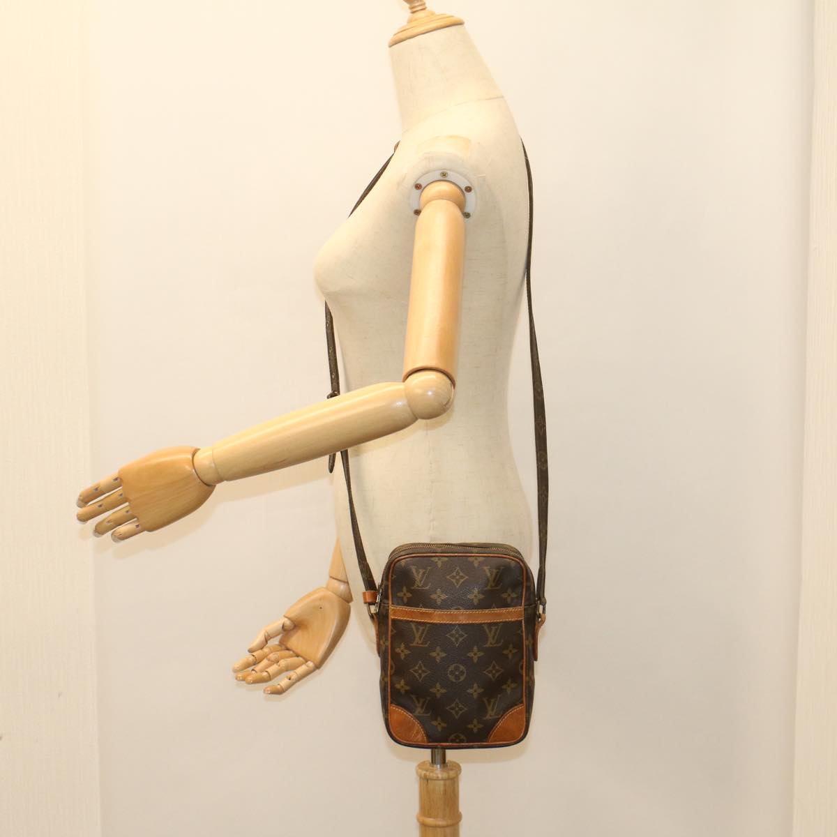 LOUIS VUITTON Monogram Danube Shoulder Bag M45266 LV bs8816