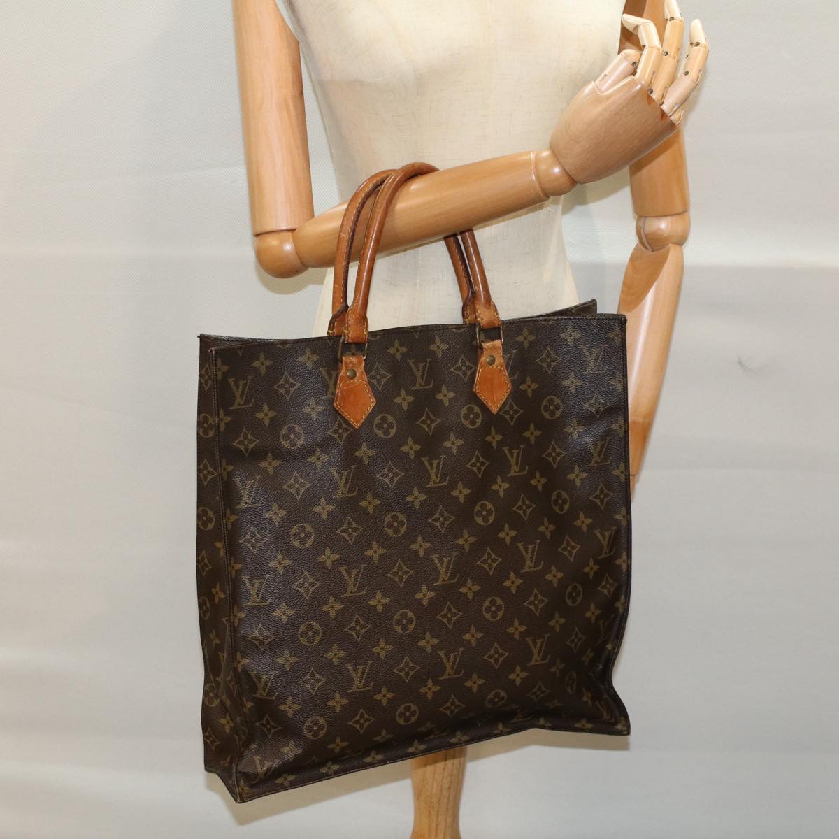 LOUIS VUITTON Monogram Sac Plat Hand Bag M51140 LV bs8869