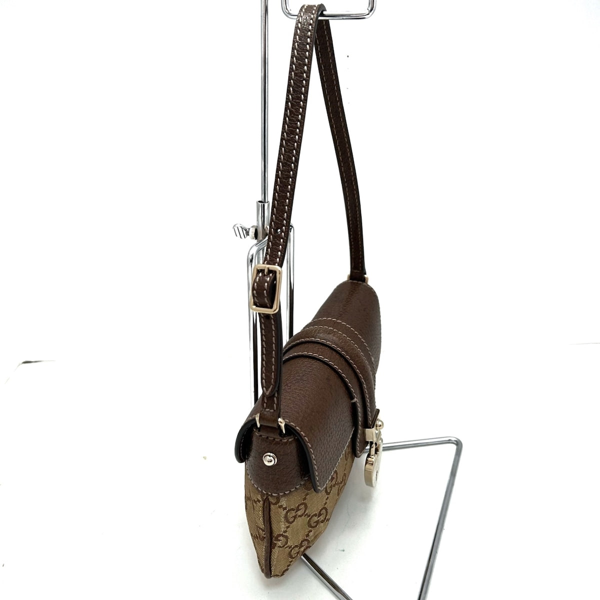 Luxury Gucci Trending 2025 Heart Canvas Shoulder Bag ()