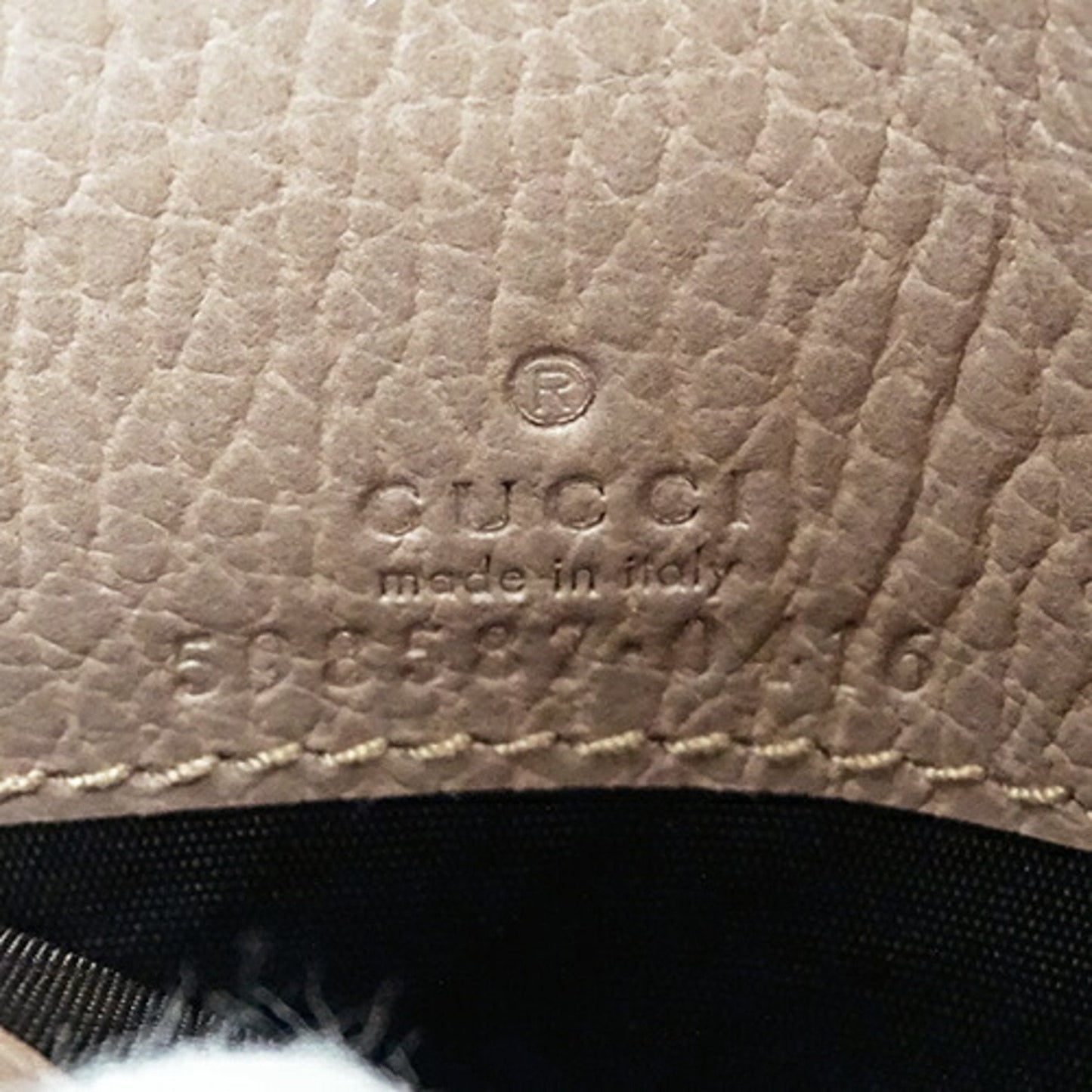 Gucci Gg Supreme pink Gg Supreme Leather Wallet (Bi-Fold)