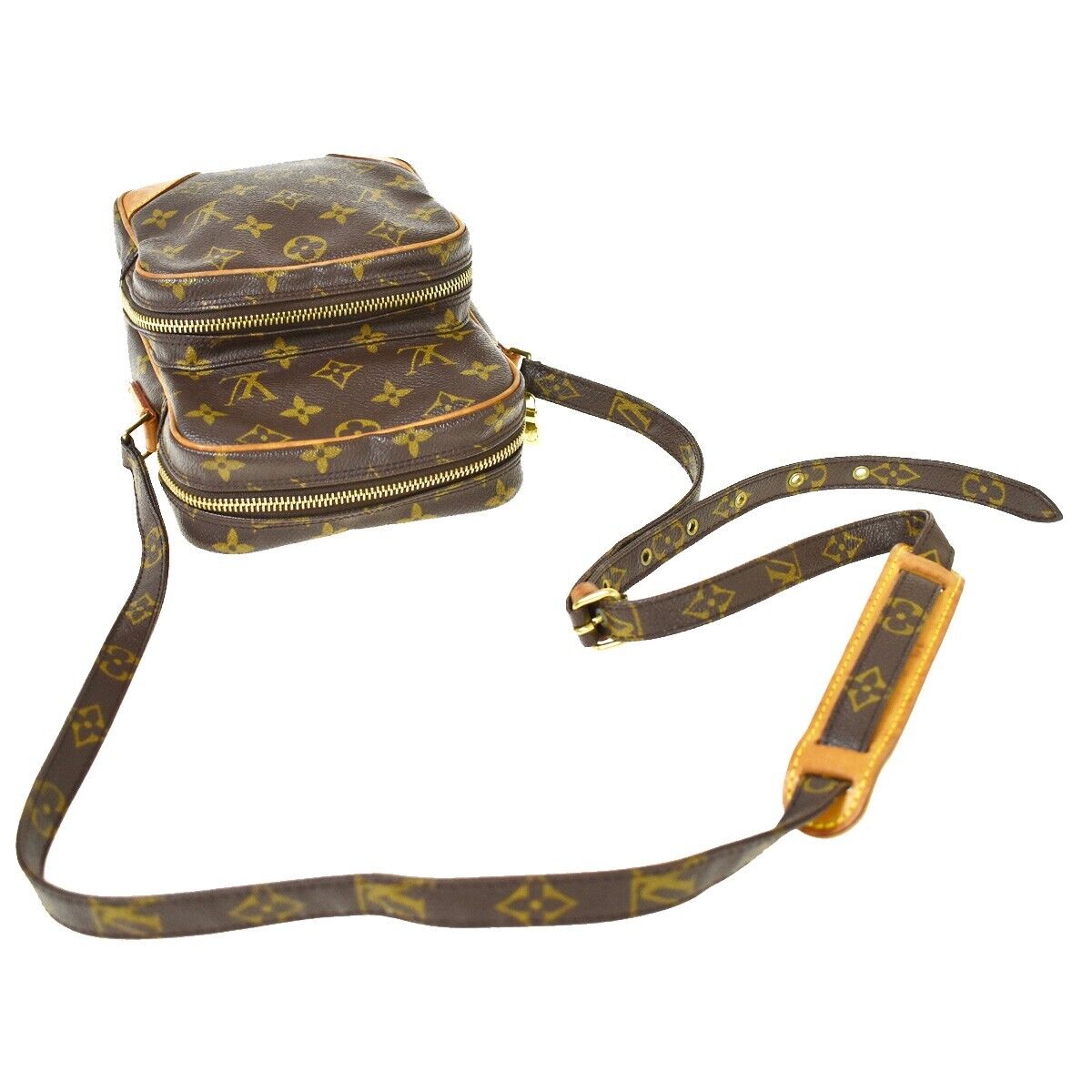 Louis Vuitton Amazon Canvas Shoulder Bag ()