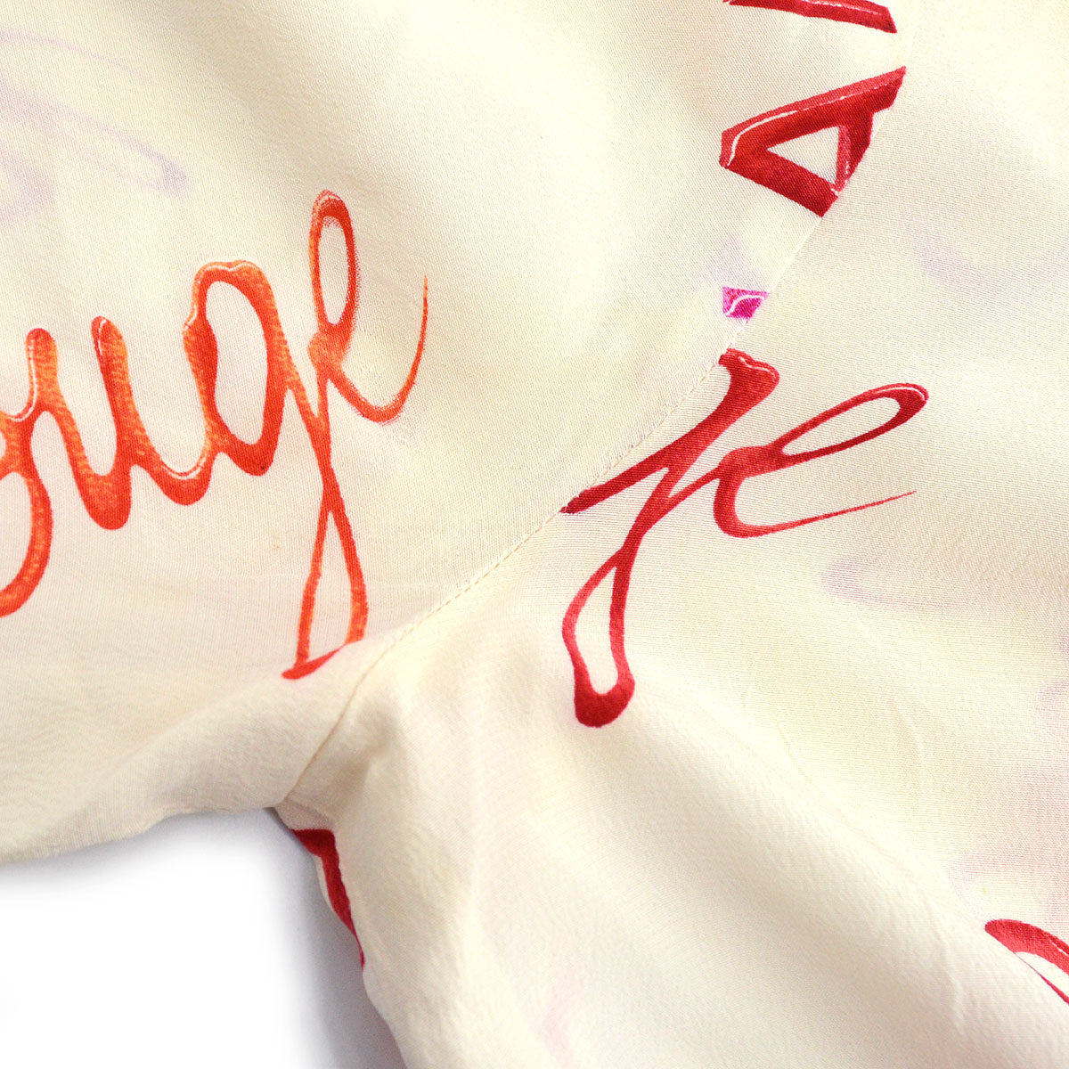 Luxury Chanel 1996 Spring logo-print silk T-shirt #40