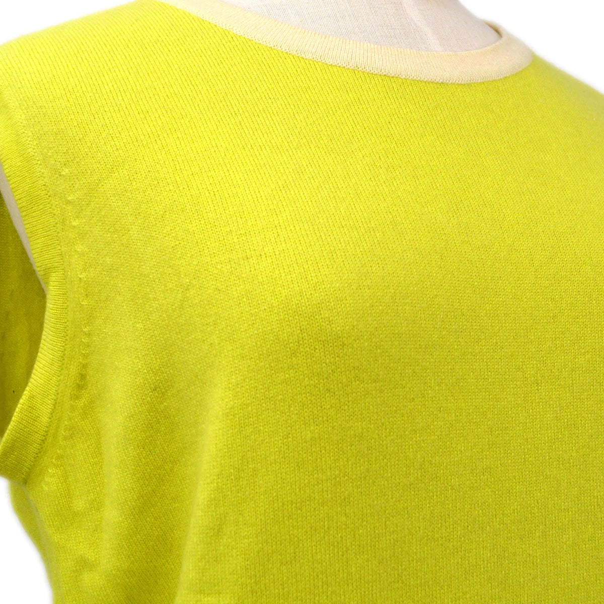Luxury Chanel 1996 sleeveless cashmere top #44