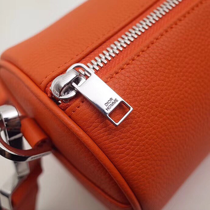 Luxury DiorRoller Pouch In Orange Grained Calfskin