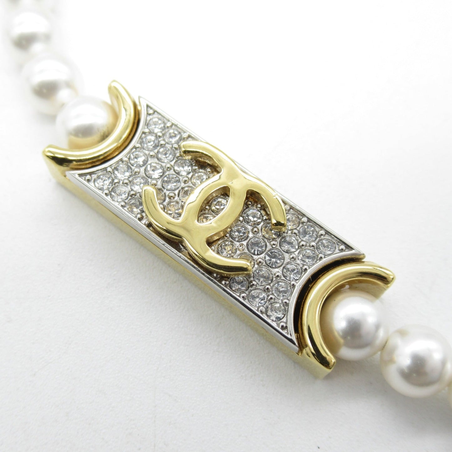 Chanel Choker Pearl B23A Choker Accessoires GP (Gen ) Pearl White