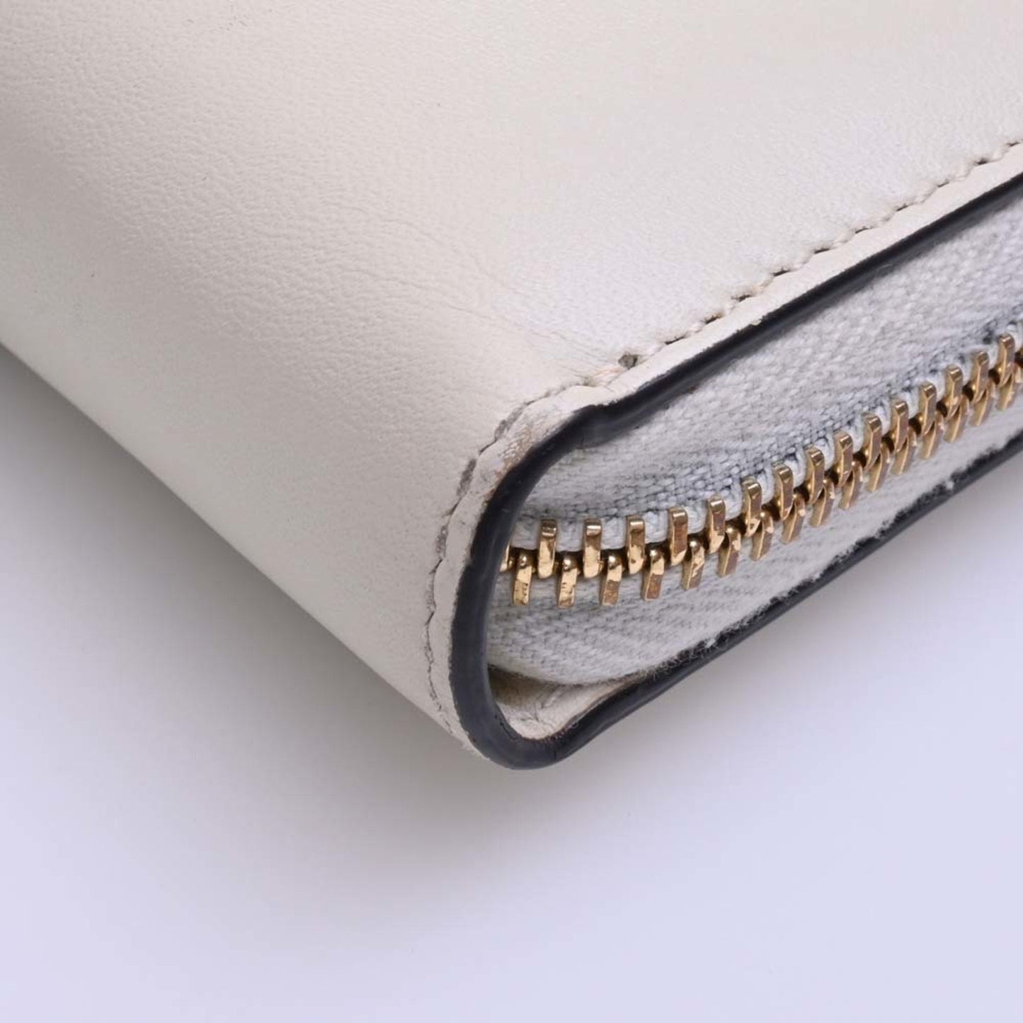 Gucci Sylvie Leather Wallet ()
