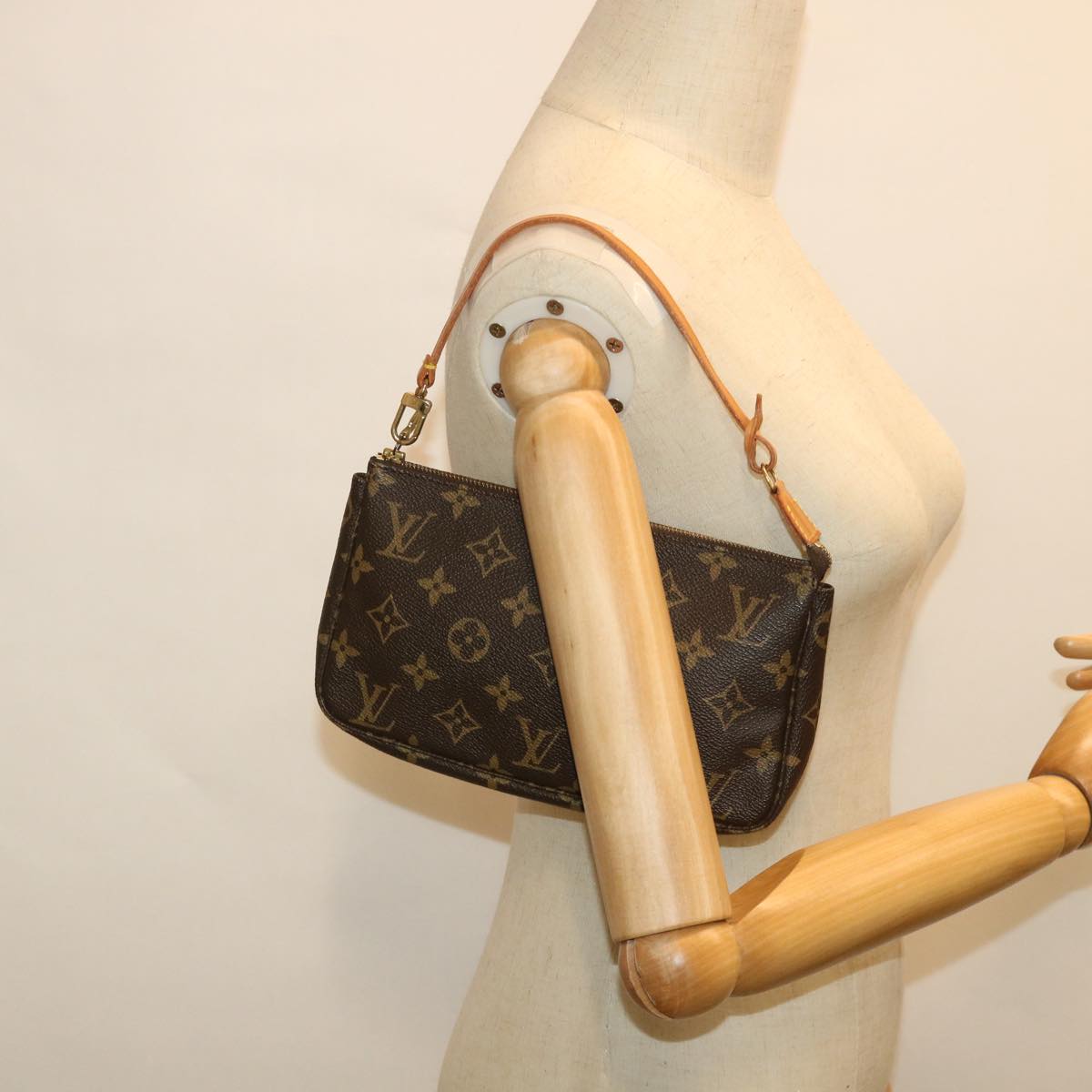 LOUIS VUITTON Monogram Pochette Accessoires Pouch M51980 LV ep1806