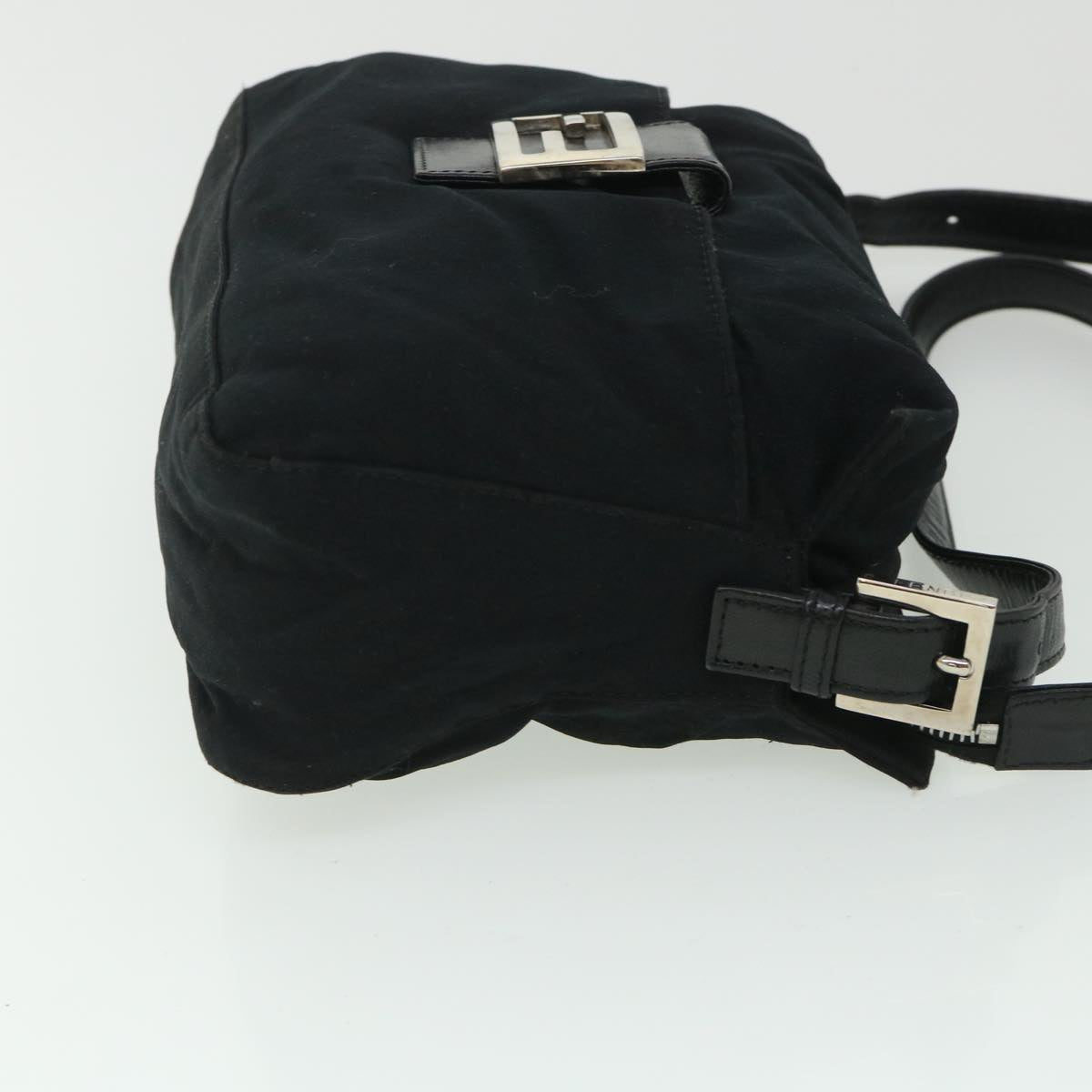 Luxury FendiMamma Baguette Shoulder Bag Nylon Black 2321 26566 009ep1885