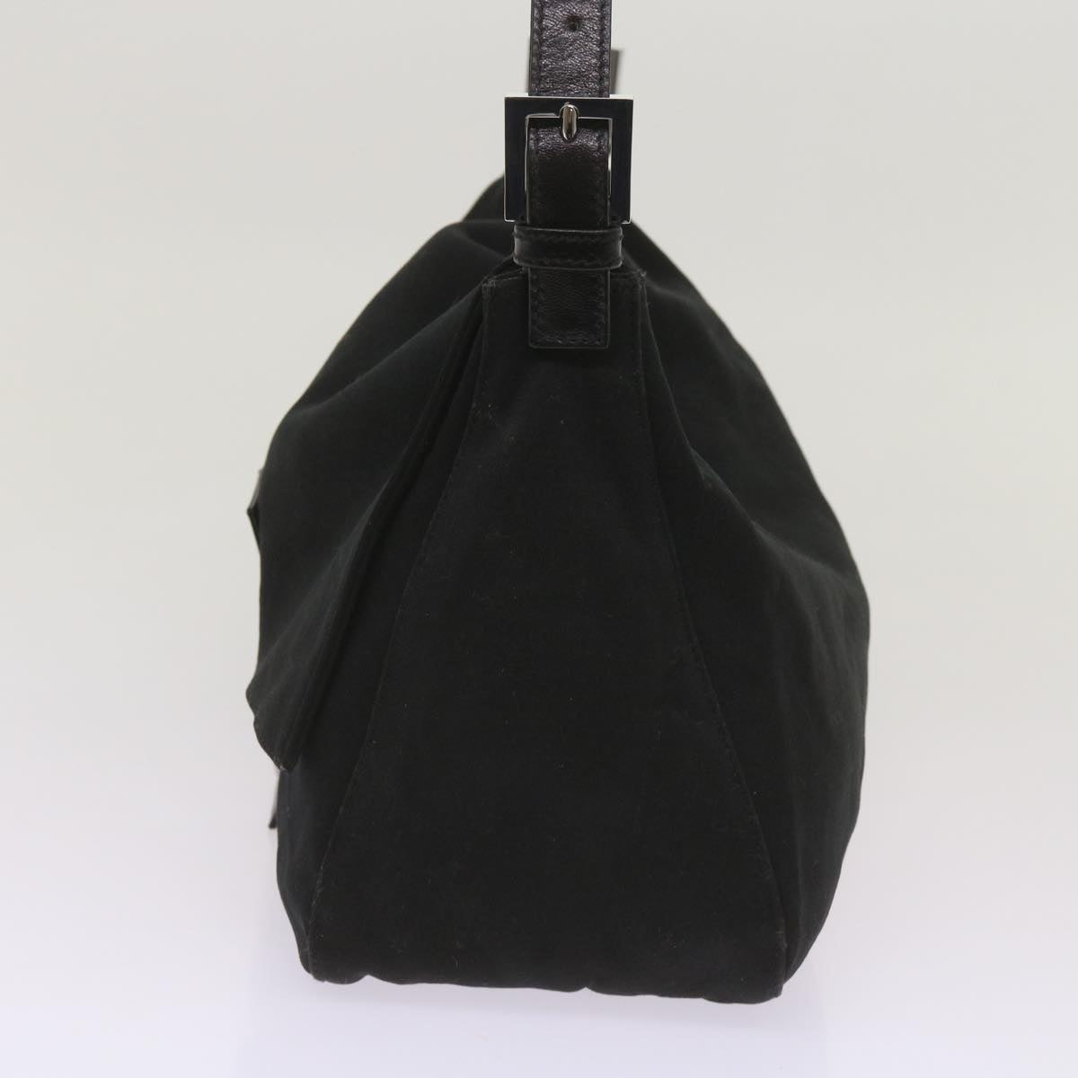 Luxury FendiMamma Baguette Shoulder Bag Nylon Black 2321 26325 079ep3515