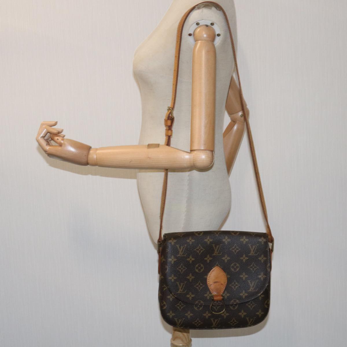 LOUIS VUITTON Monogram Saint Cloud GM Shoulder Bag M51242 LV ep3649