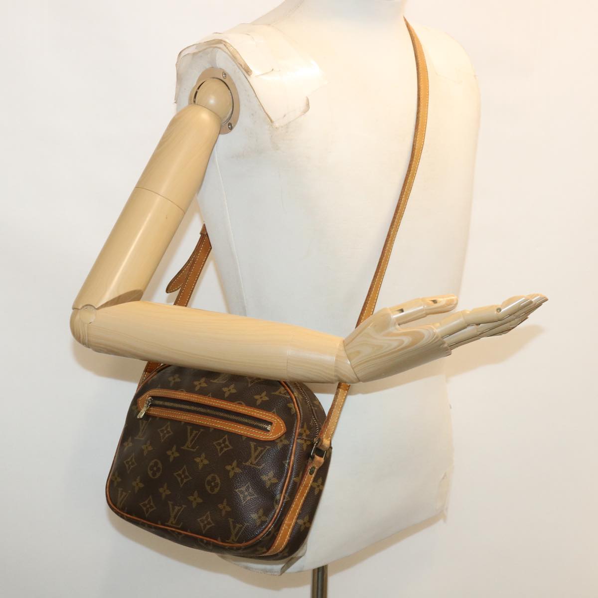 LOUIS VUITTON Monogram Senlis Shoulder Bag M51222 LV ep481