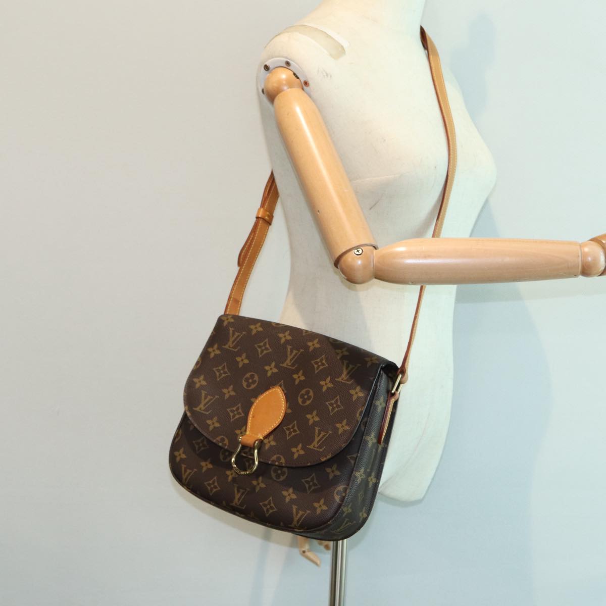 LOUIS VUITTON Monogram Saint Cloud GM Shoulder Bag M51242 LV ep5215