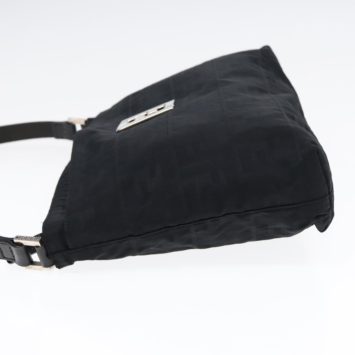 Luxury Fendi Zucca Canvas Shoulder Bag Silver Blackep5725