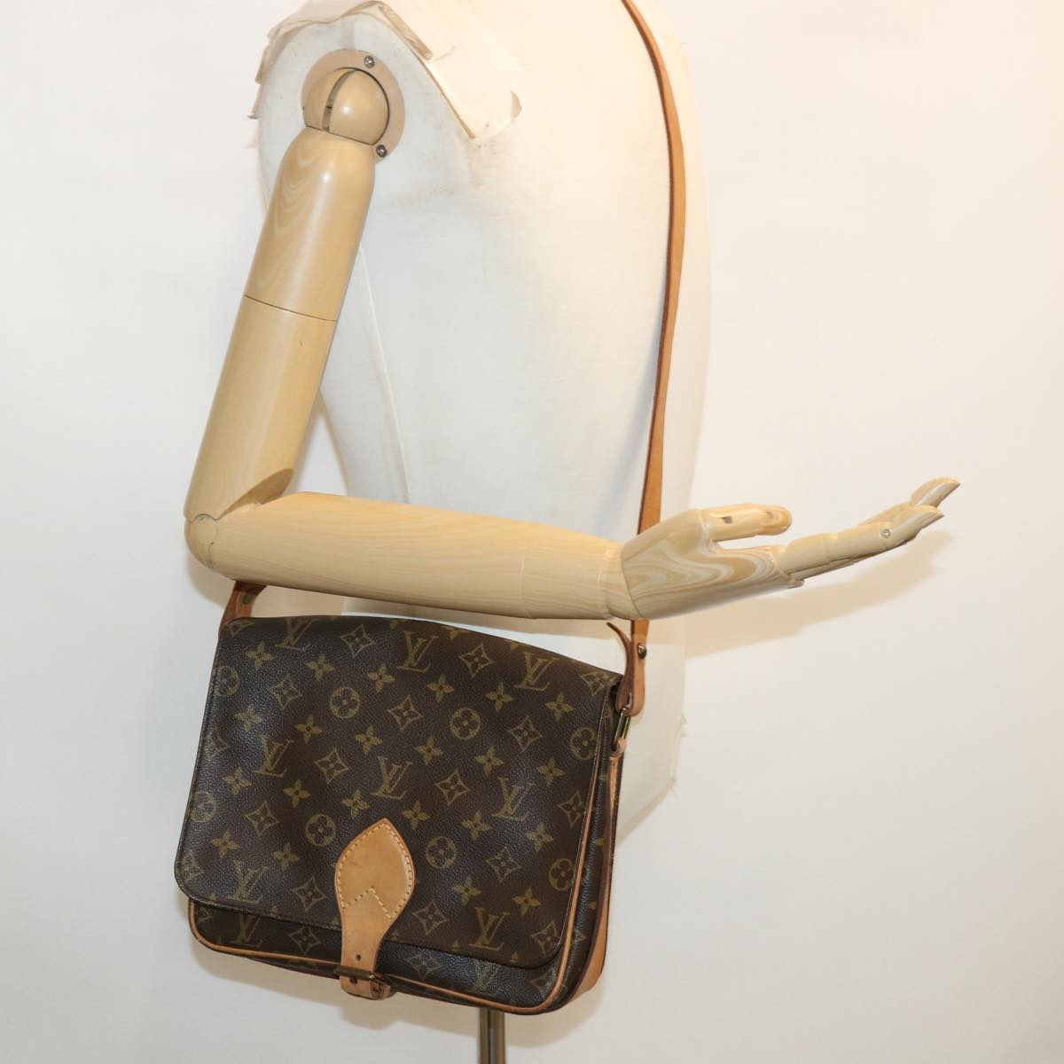 LOUIS VUITTON Monogram Cartouchiere GM Shoulder Bag M51252 LV ep600
