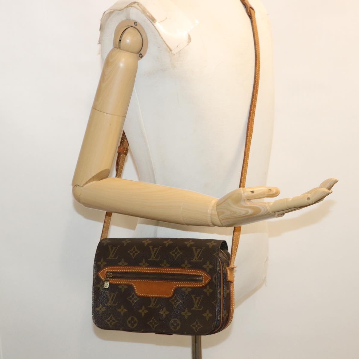 LOUIS VUITTON Monogram Saint Germain Shoulder Bag M51210 LV ep607