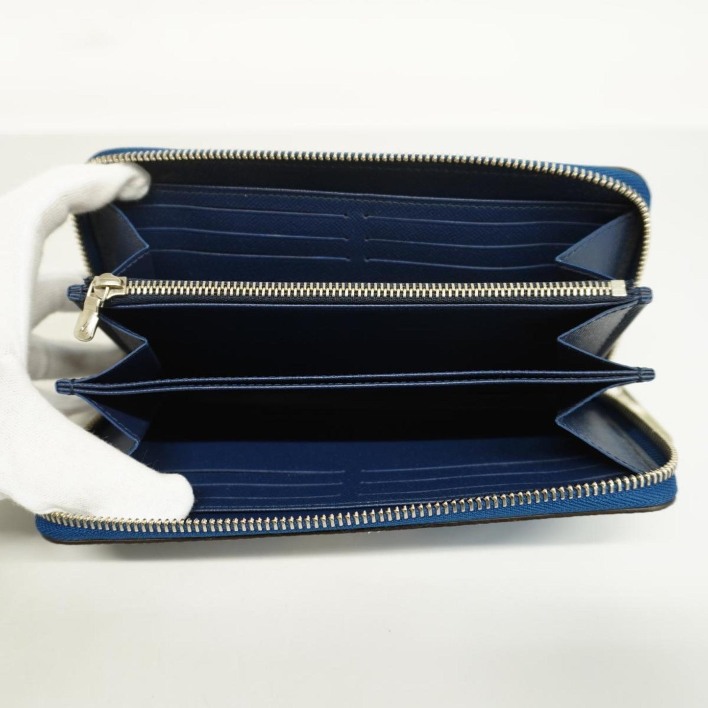 Louis Vuitton Zippy Wallet Canvas Wallet ()