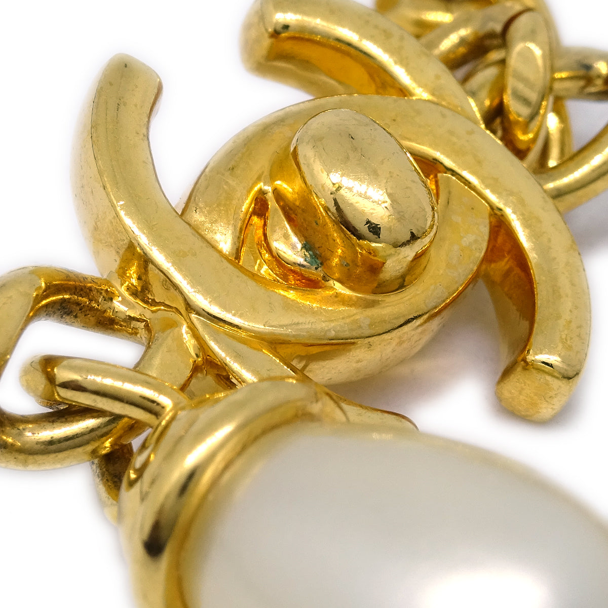 Luxury Chanel Artificial Pearl Turnlock Chain Necklace 97A