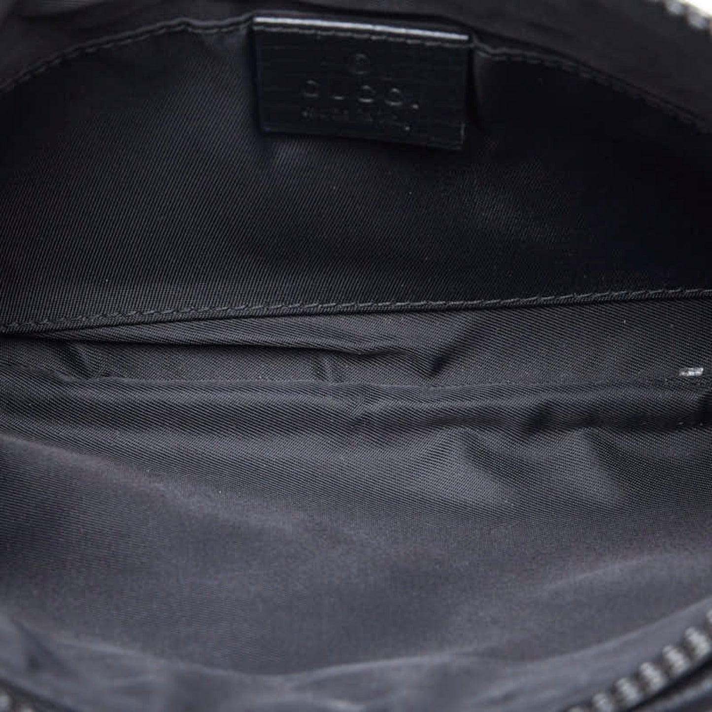 Luxury Gucci Trending 2025 Gg Canvas Canvas Shoulder Bag ()
