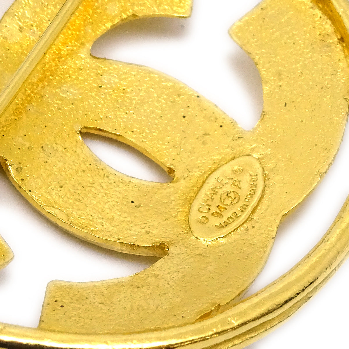 Luxury Chanel 1994 CC Spring Border Brooch Small