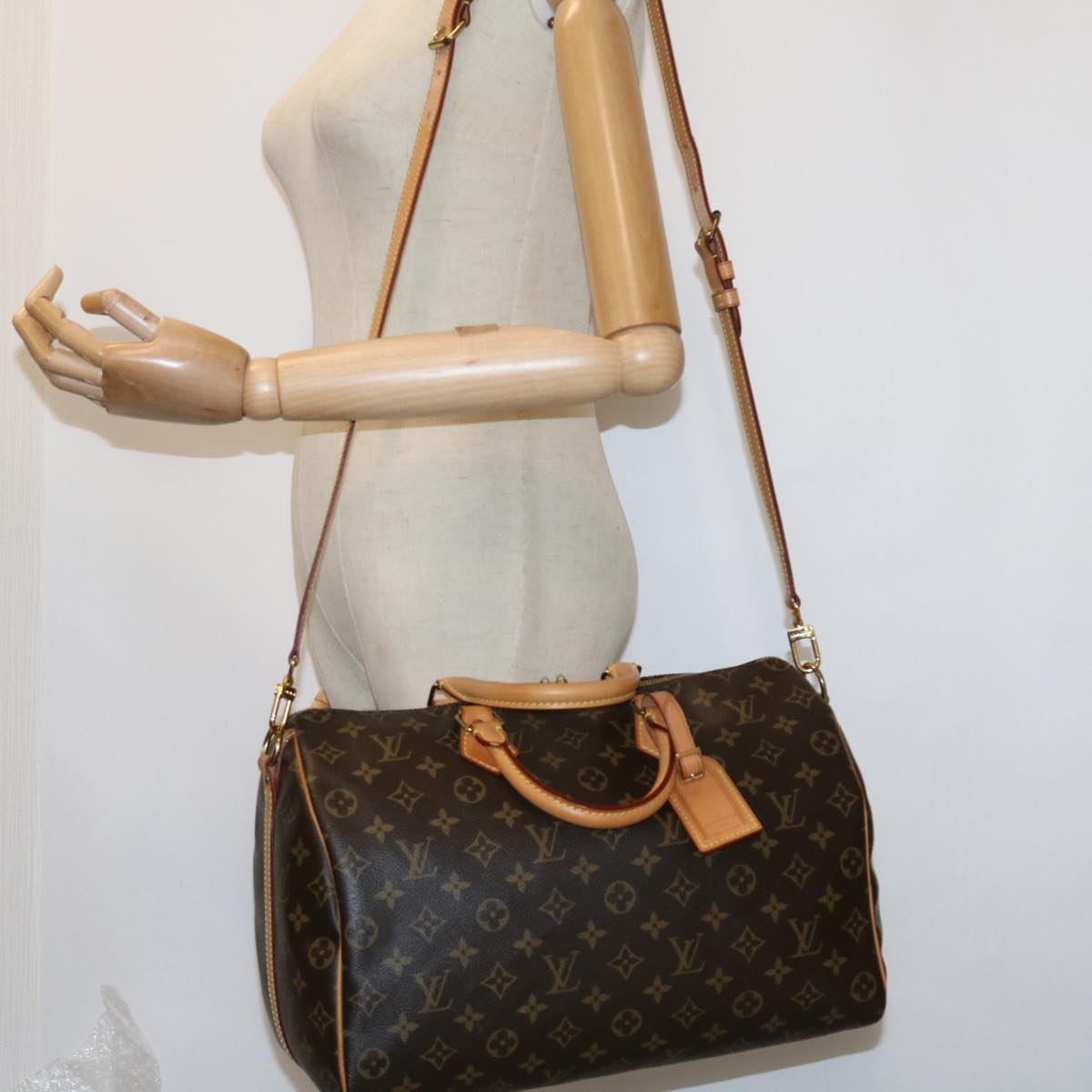 LOUIS VUITTON Monogram Speedy Bandouliere 35 Hand Bag M41111 LV fm2792