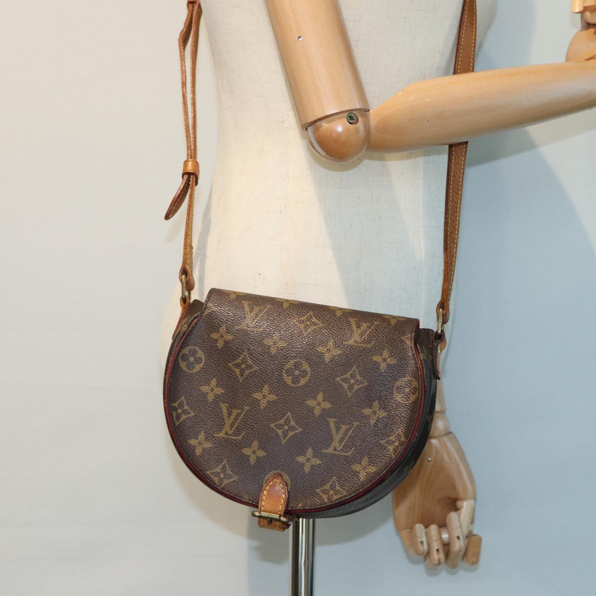 LOUIS VUITTON Monogram Tambourine Shoulder Bag M51179 LV fm3588