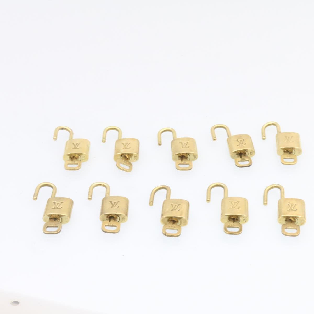 LOUIS VUITTON Padlock 10set Gold Tone LV am833g