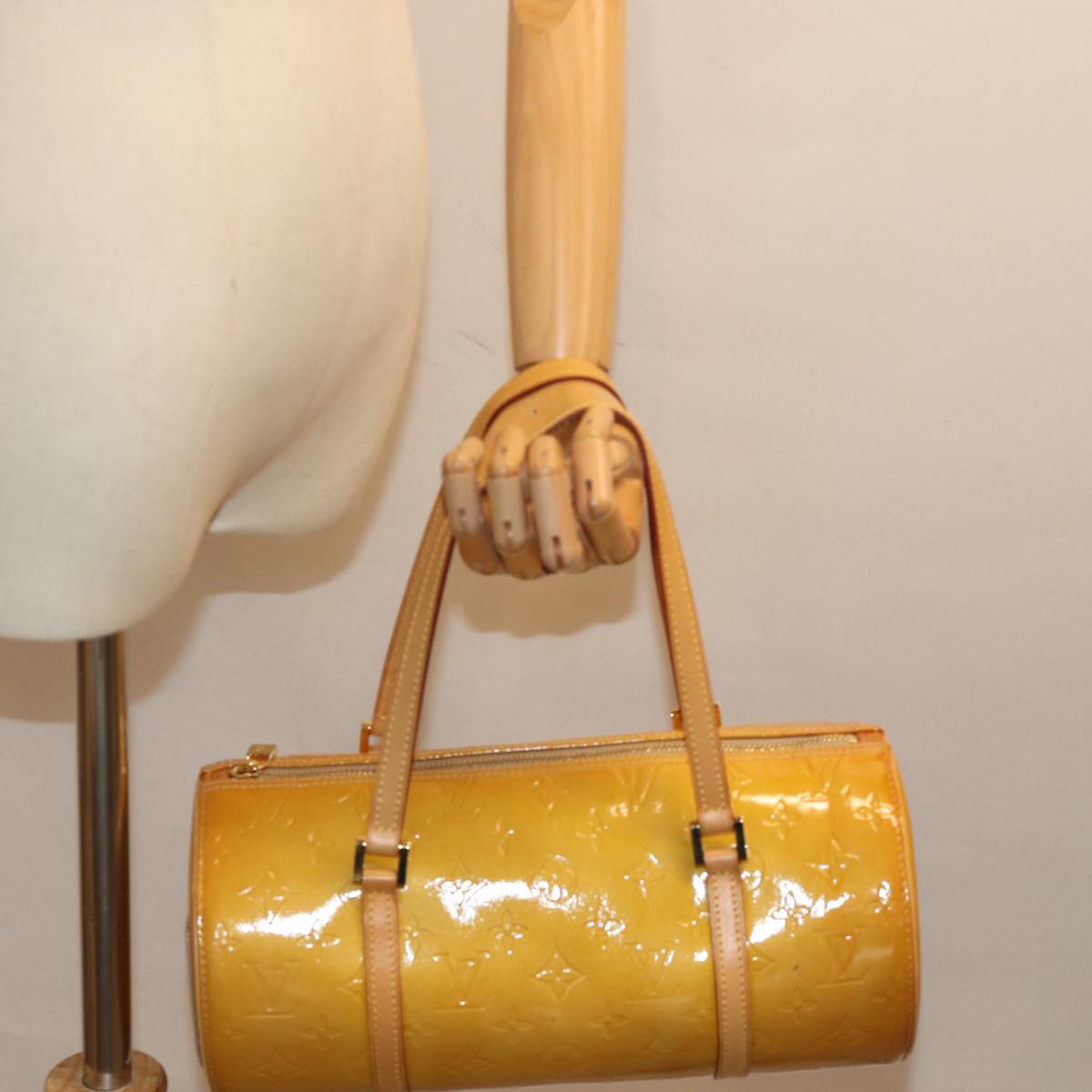 LOUIS VUITTON Monogram Vernis Bedford Hand Bag Beige M91006 LV hk1328