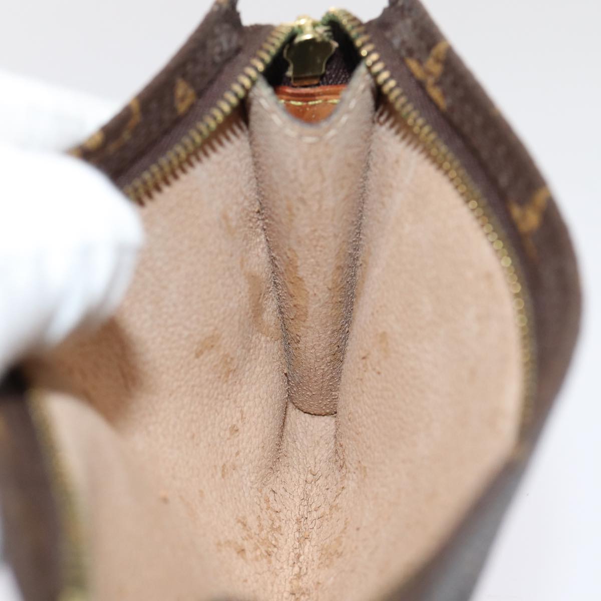 LOUIS VUITTON Monogram Bucket PM Pouch Accessory Pouch LV hk1358