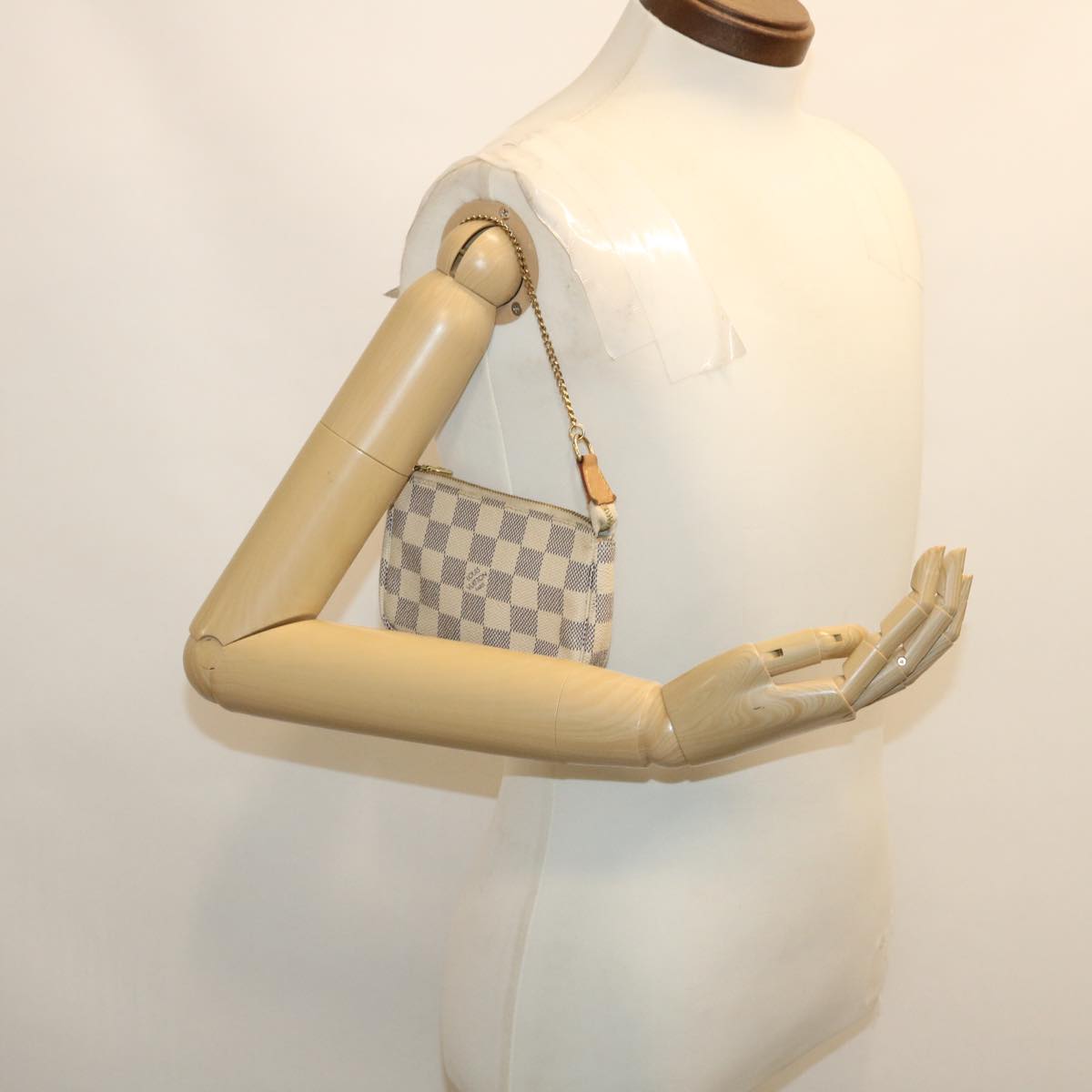 LOUIS VUITTON Damier Azur Mini Pochette Accessoires Pouch N58010 LV hs1013