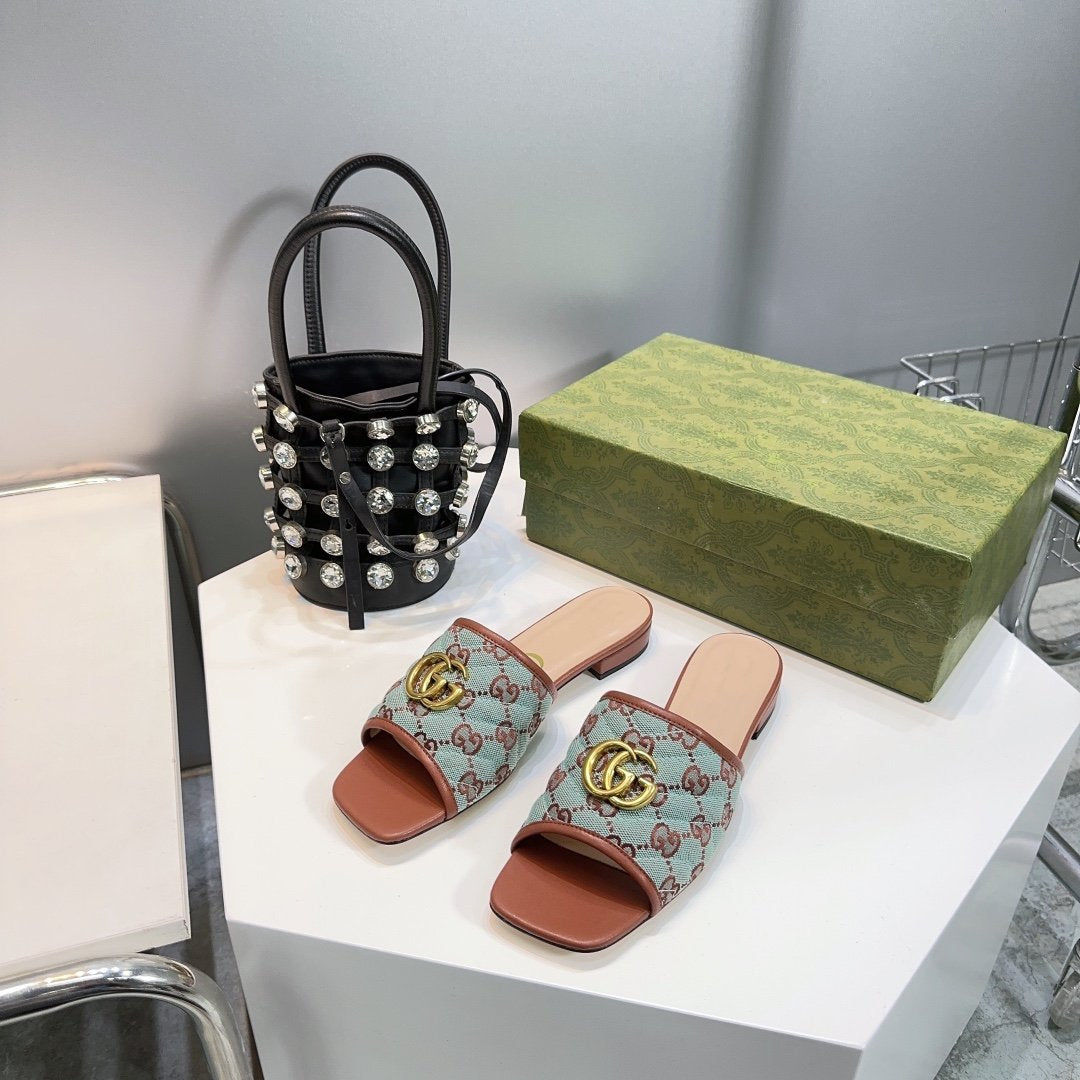 Luxury Gucci GG MATELASSÉ CANVAS SLIDES LIGHT GREEN