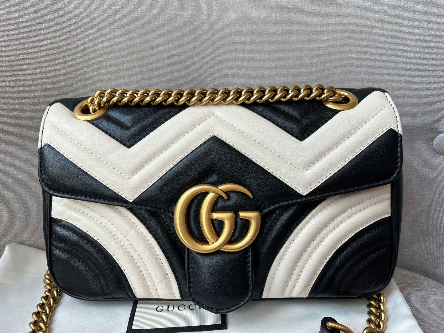 Luxury Gucci GG Black and White Marmont Small Shoulder Bag ( 1800)